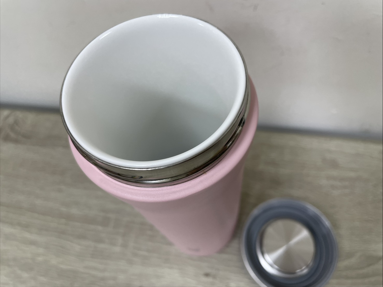 【福利瑕疵品售出，概不退換】強化陶瓷保溫杯-M (500ml/700ml) 櫻花粉