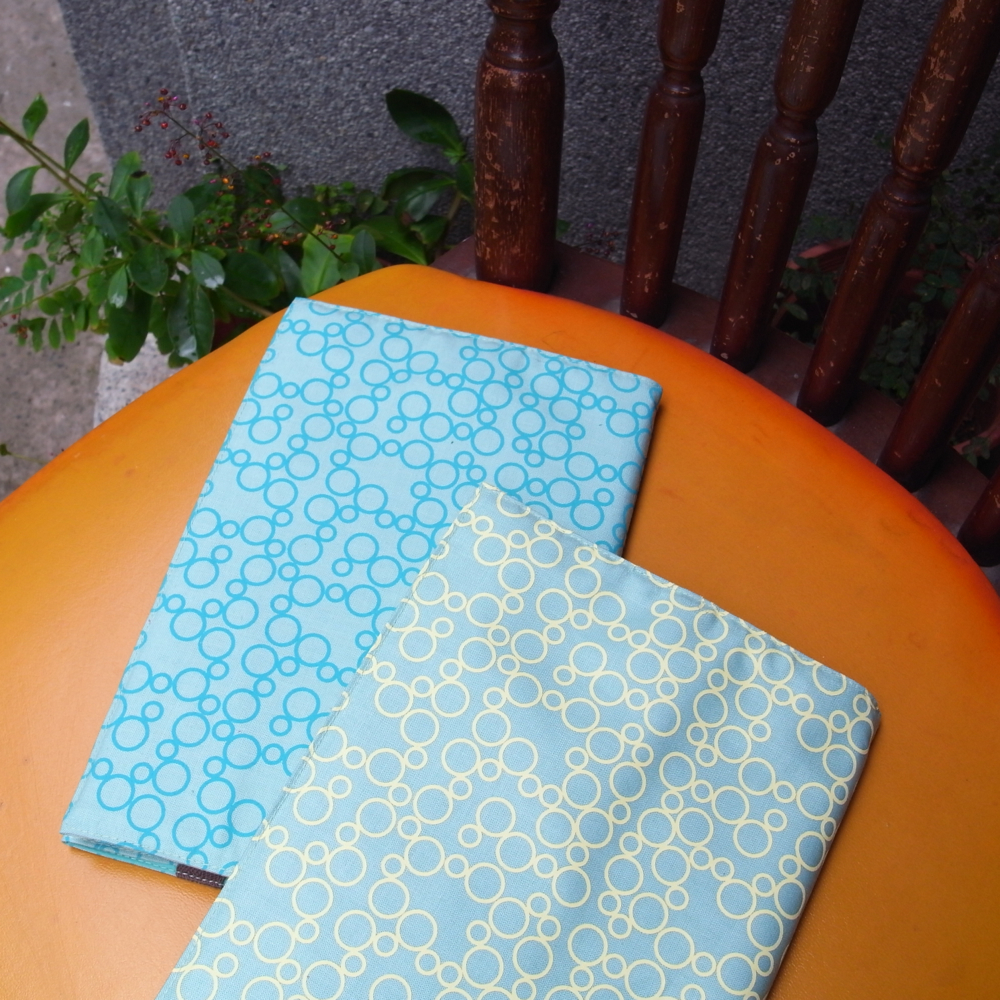 （絕版）小書衣/泡泡/初芽綠/黃圈