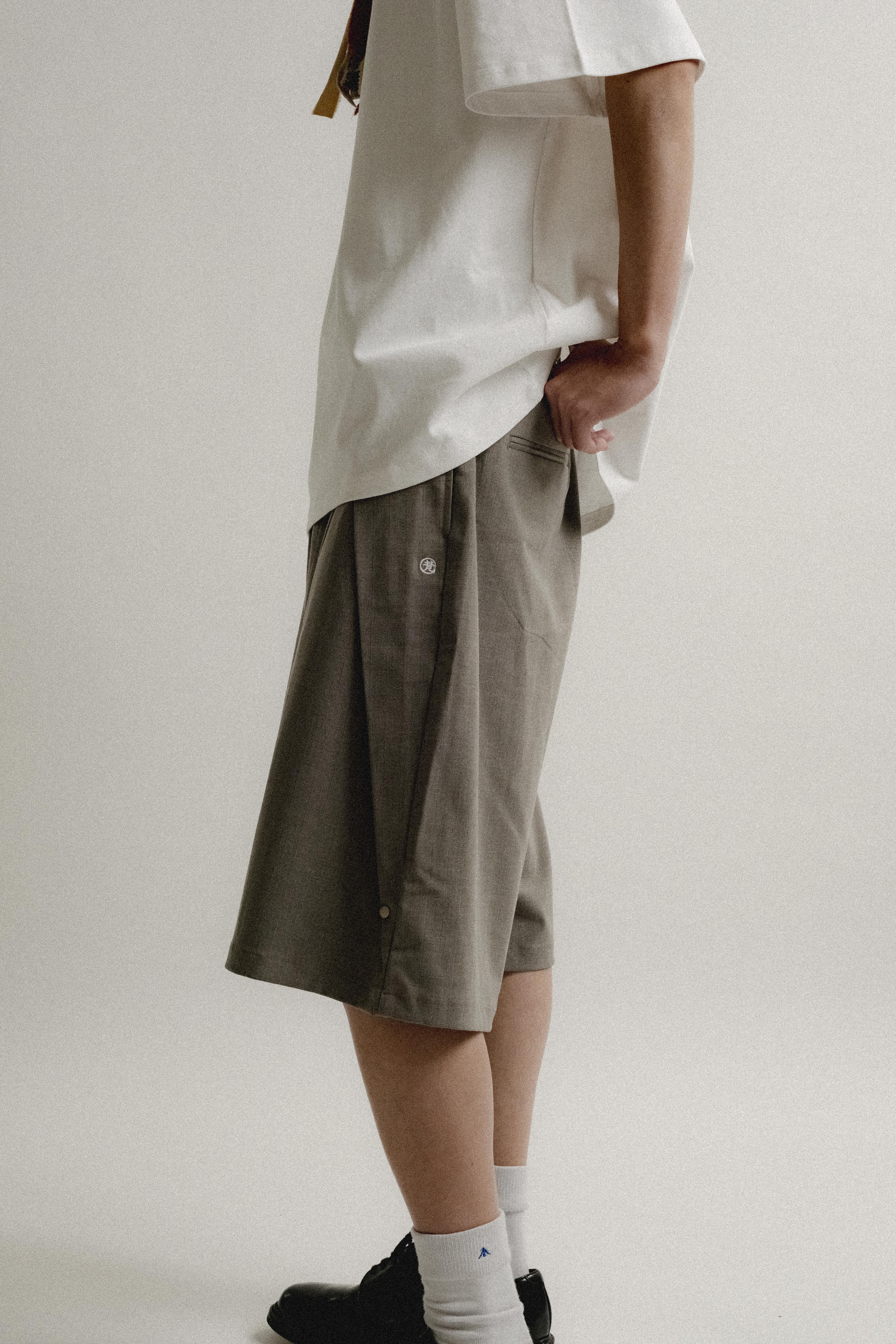 PxF Herringbone Suit Shorts (6-Length) | Khaki｜Hong Kong Original Design
