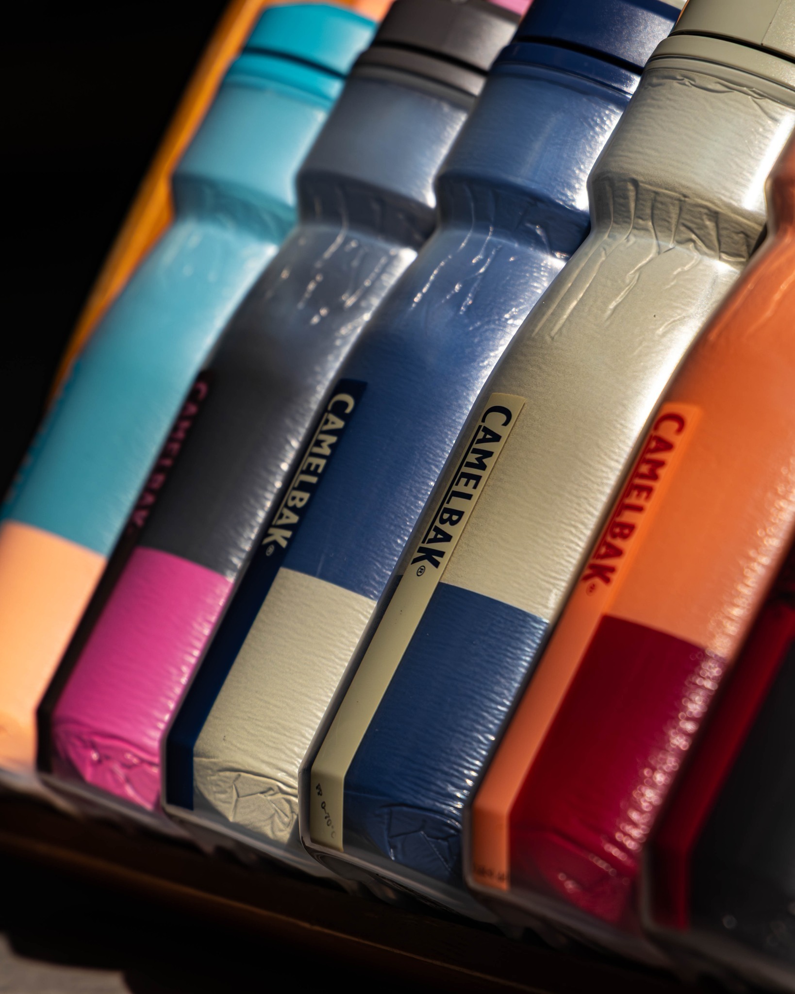 【CAMELBAK】710ml Podium保冷噴射水瓶-綜合賣場