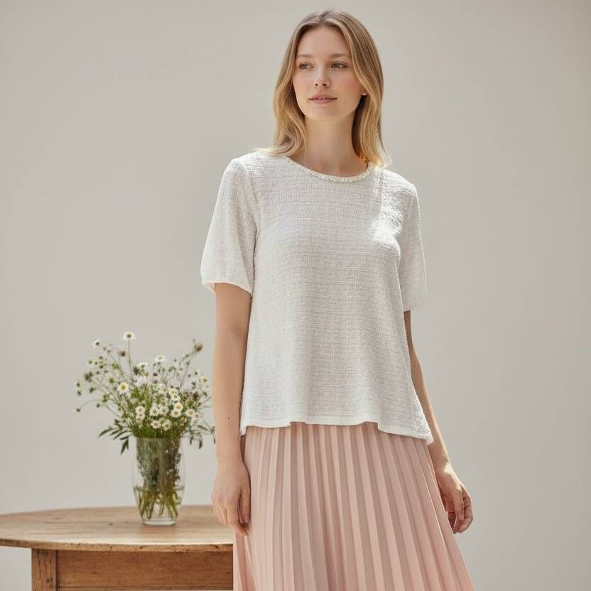 A8153-領釘珠立體壓紋上衣