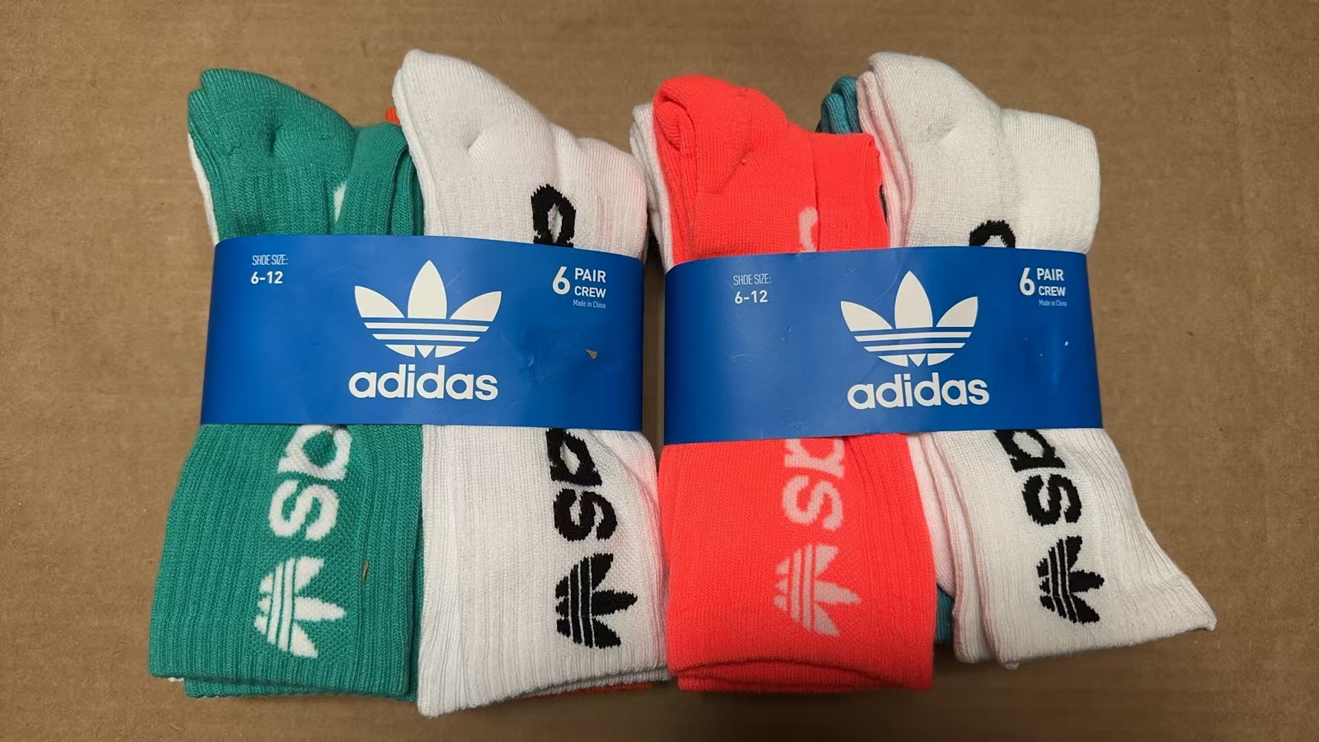 【直播】adidas LX032077 6對裝長襪 (顏色隨機)