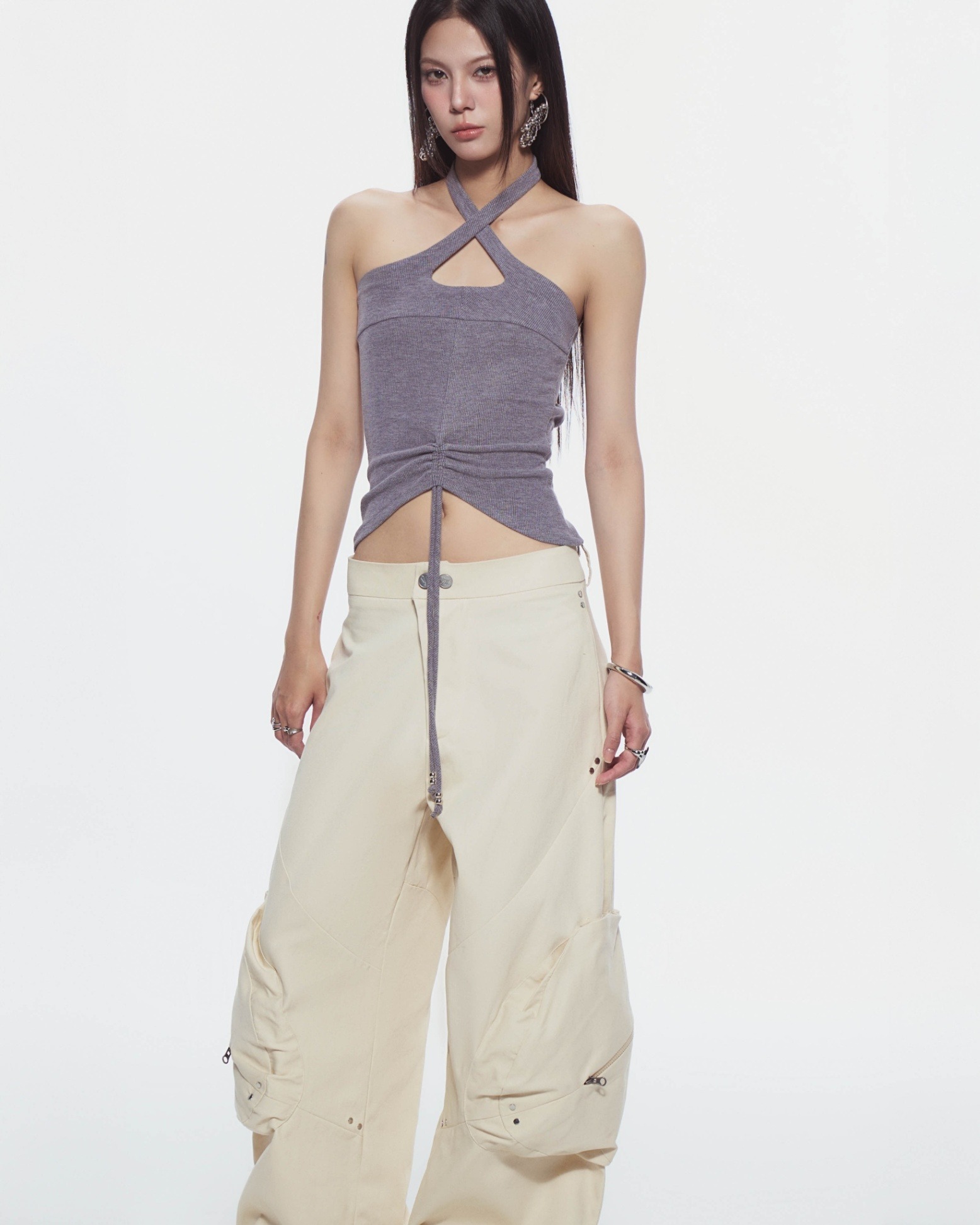 【預購】越南女裝品牌 BUNNYHILL CHERIE HALTER TOP 交叉背掛脖上衣 (BLACK/GREY)