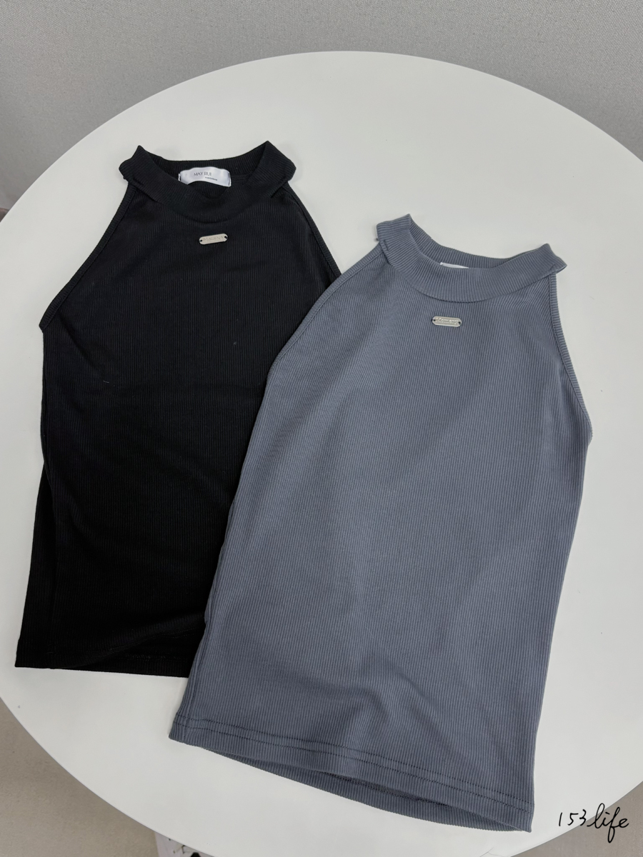 小銀牌削肩薄針織背心(2色)