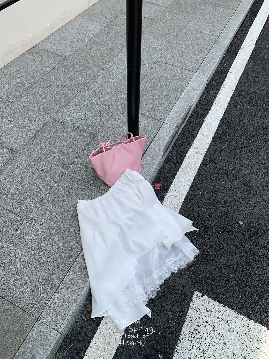 (G12)搭什麼都韓的蕾絲拼接半裙-1色