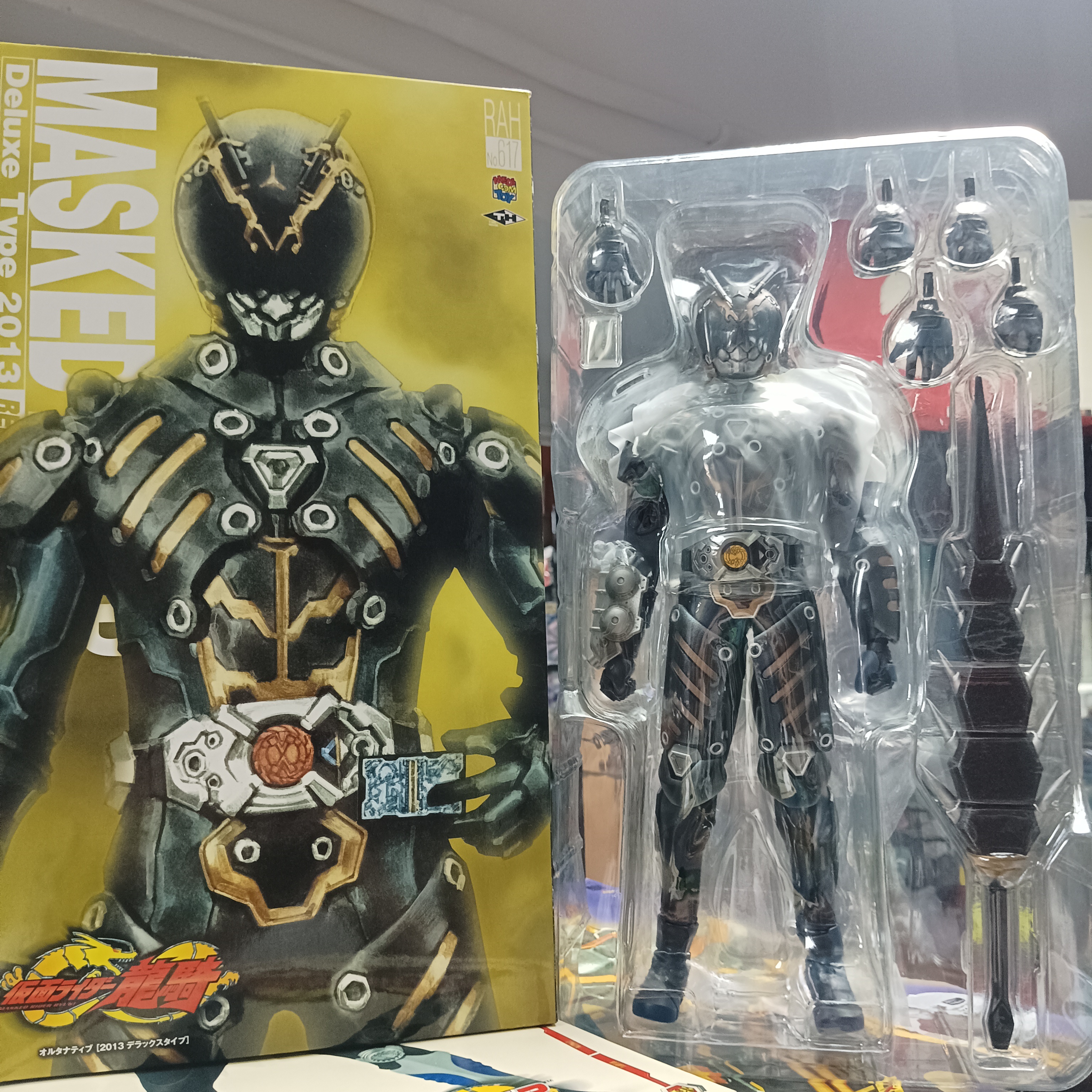 寄賣-幪面超人-RAH 617 龍騎 Alternatives Zero