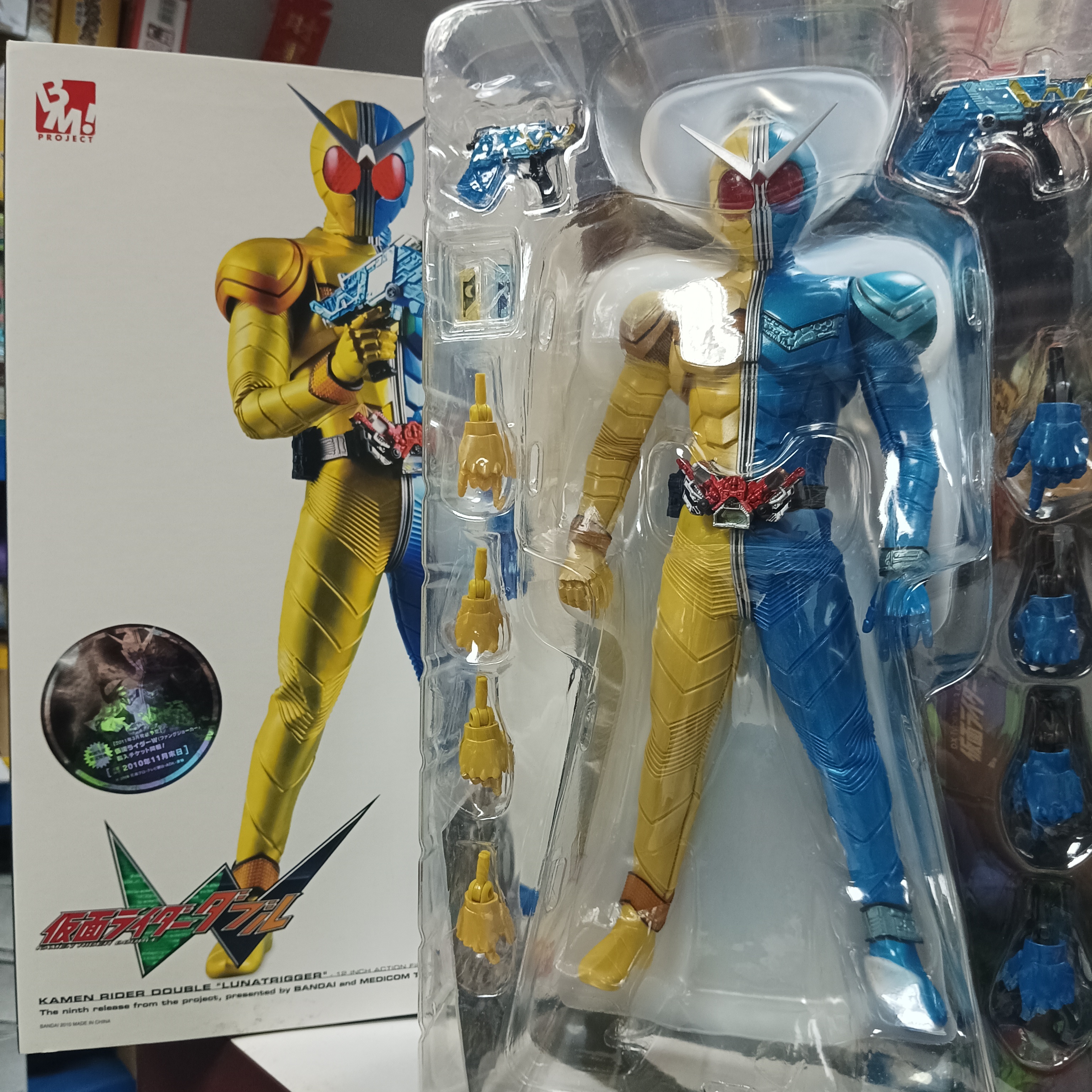 寄賣-幪面超人-RAH BM W LUNA TIGER