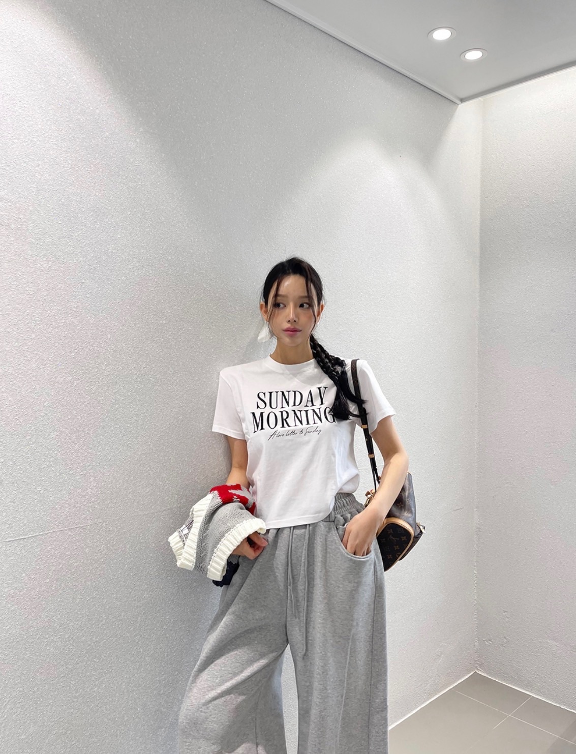 【25.3 完額外95折優惠預訂】韓國 SUNDAY MORNING 短袖 TEE（3色）