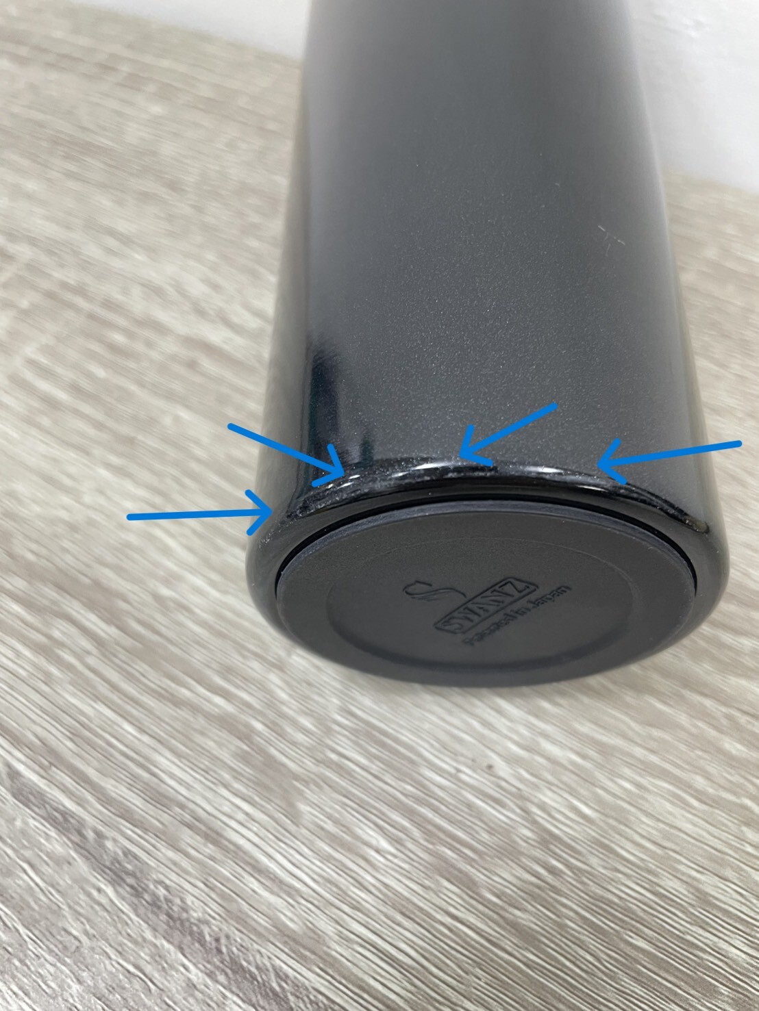 【福利瑕疵品售出，概不退換】輕扣杯系列-390ml 簡約黑