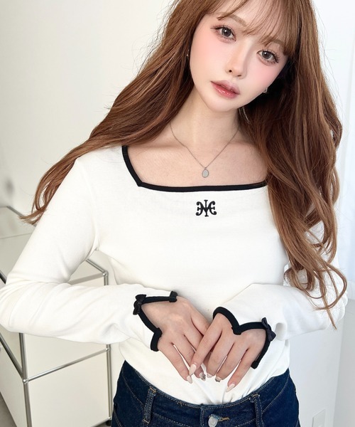 日本🇯🇵連線 Moment+ 蝴蝶結花袖刺繡方領長袖上衣 內搭 打底 T恤 長袖 蝴蝶結 方領 套頭衫 3色(任買兩件7-11免運)/預購