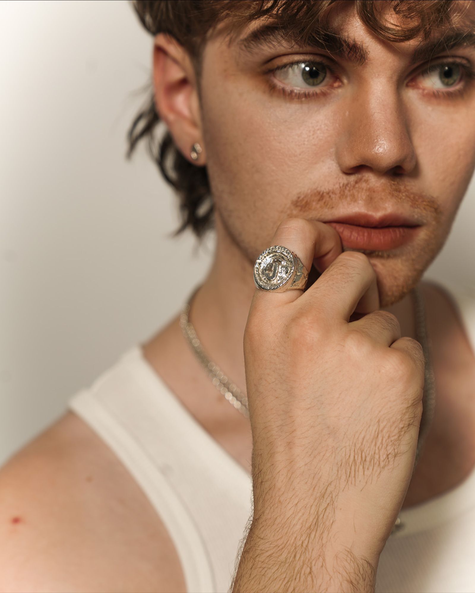 MISZHAN ĴO Ĵ Crest Signet (黑)