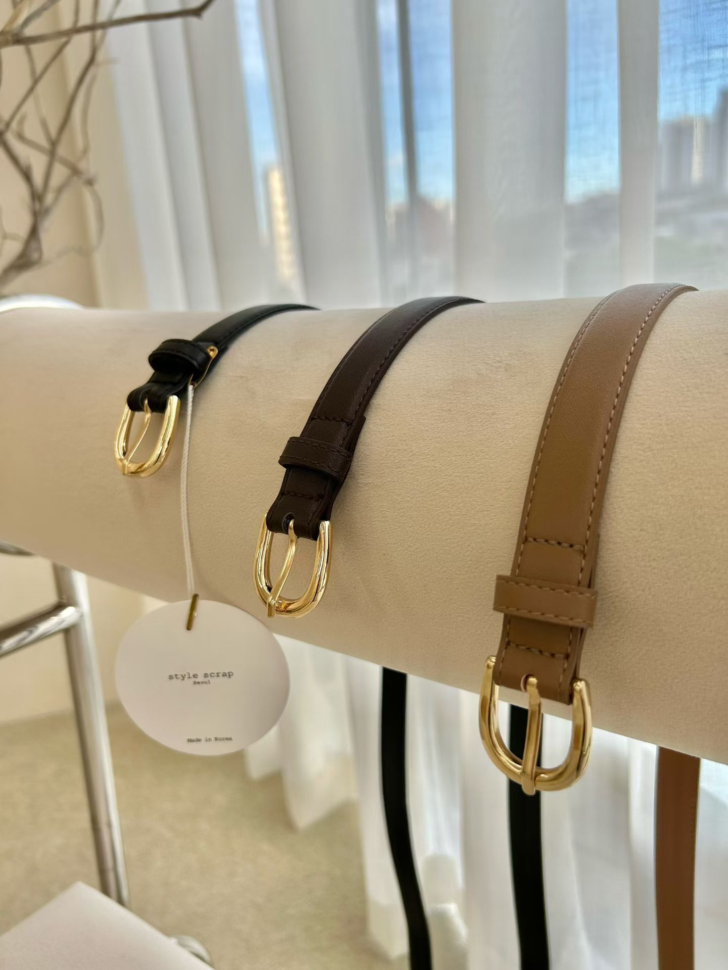 ST1 簡約金扣皮帶