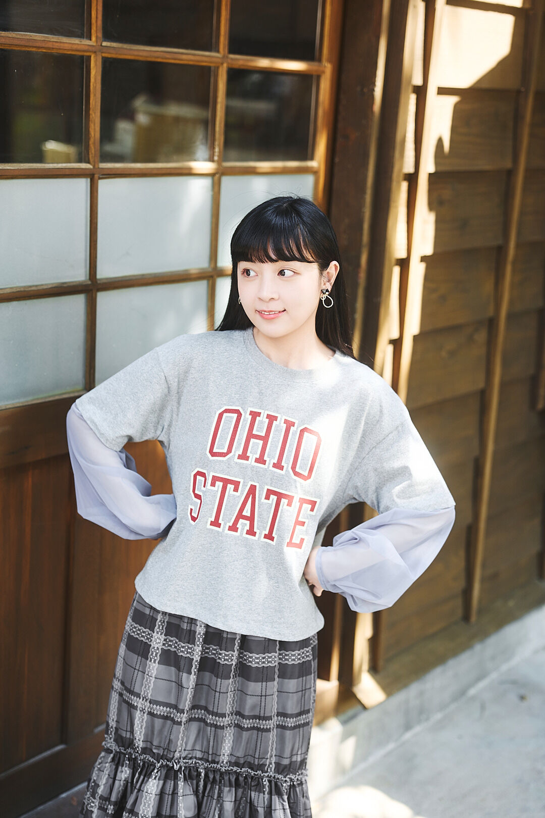 (預購)雋永日常！學院logo Tee + 柔和網紗罩衫 set (兩色-麻花灰)