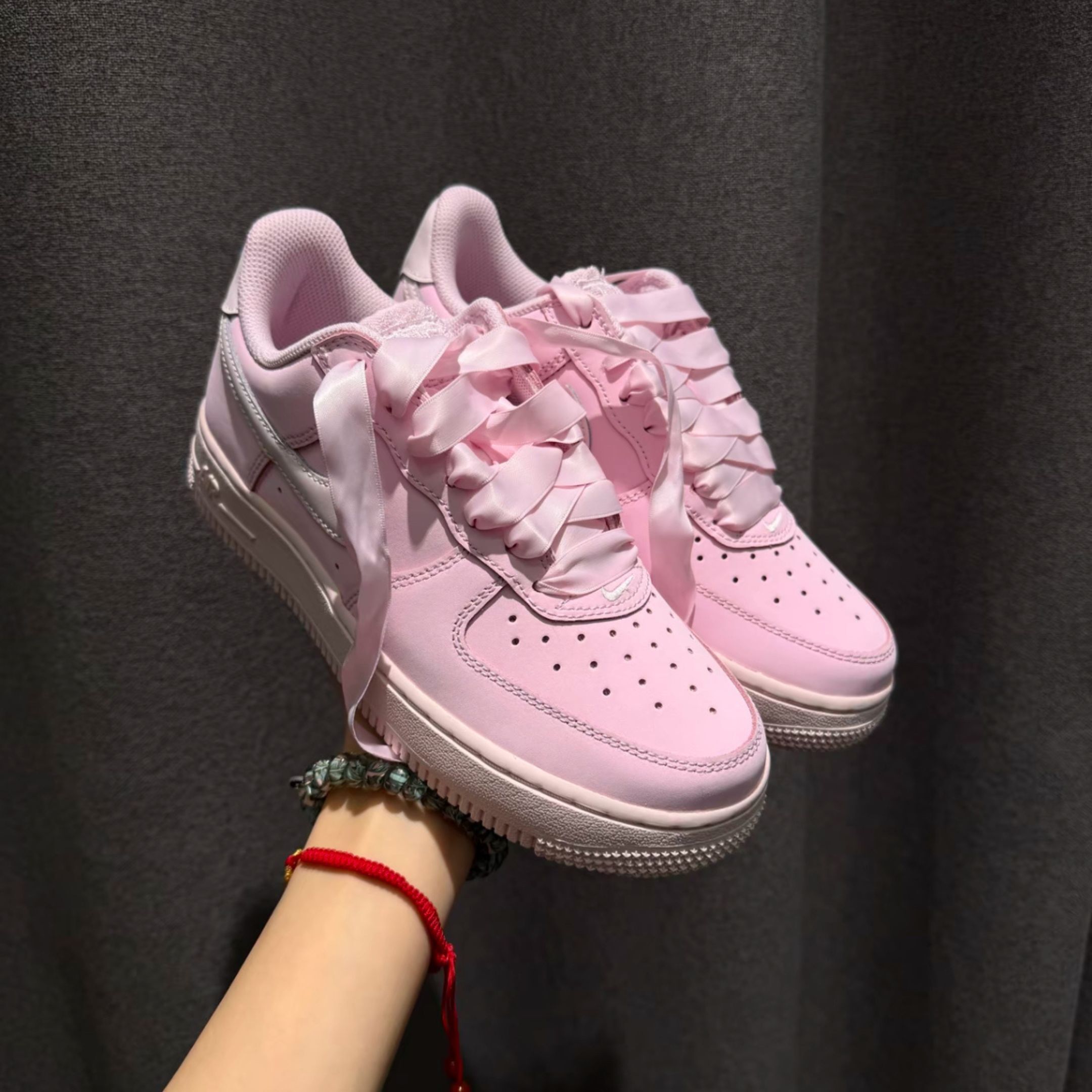 NICEDAY 代購 Nike Air Force 1 櫻花粉 粉色 緞面 蕾絲 女鞋 IR0871-600