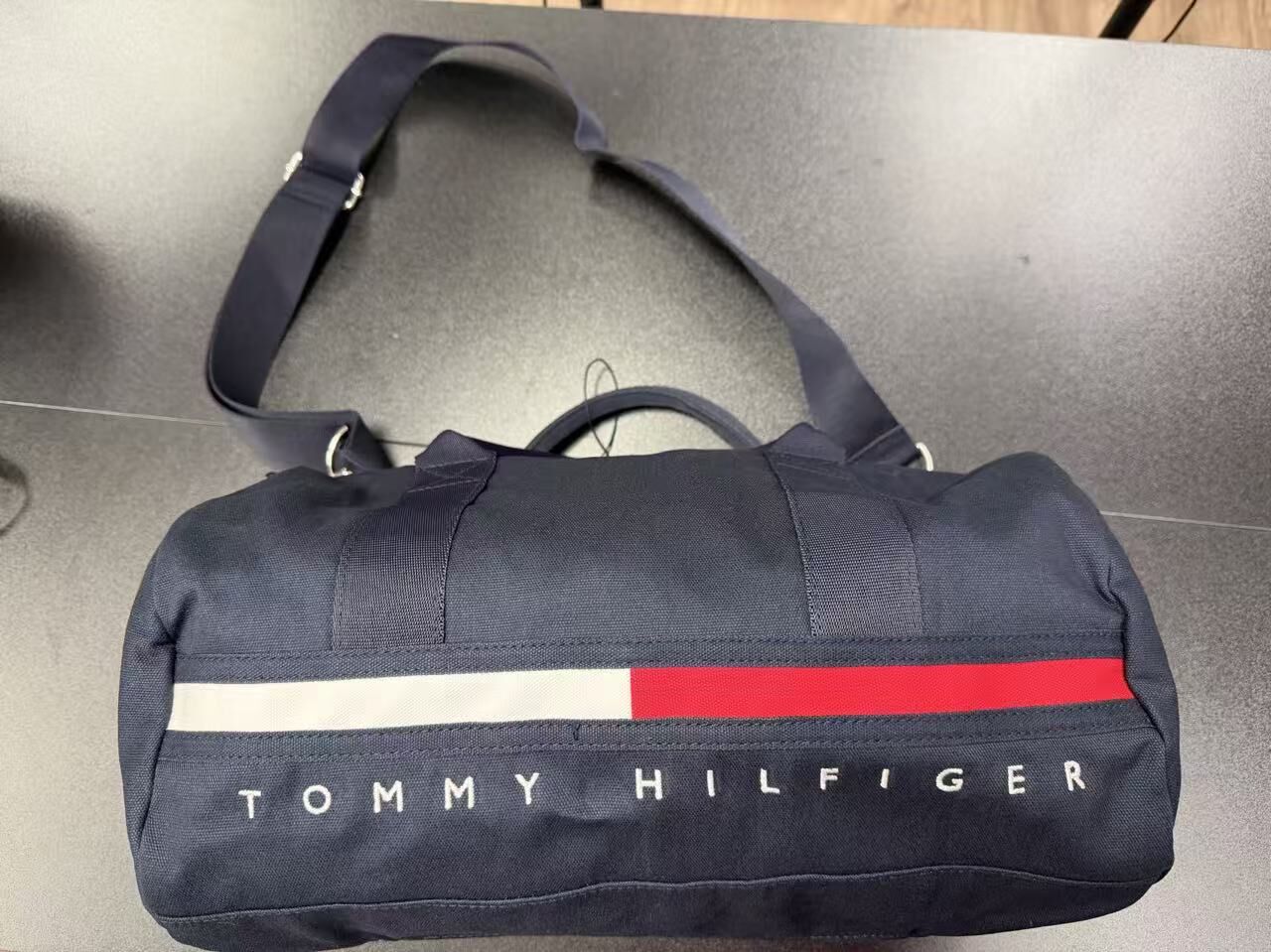 【直播】Tommy Hilfiger LX0320106 行李袋