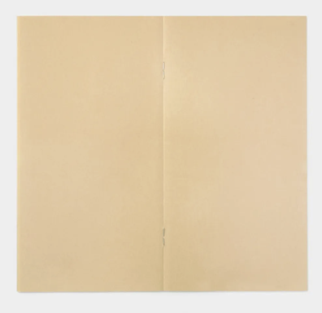 TRAVELER'S notebook (TN) | Regular 1/2 本 內頁 牛皮紙