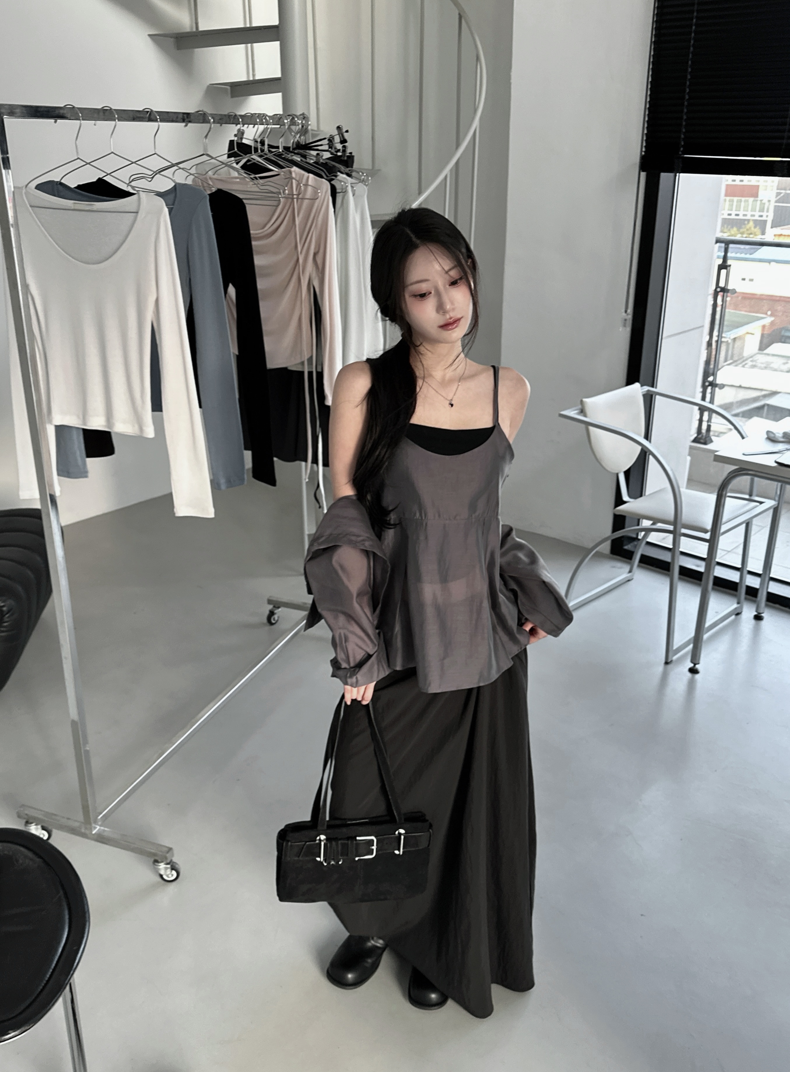 N19 設計款扭結長裙 (黑)