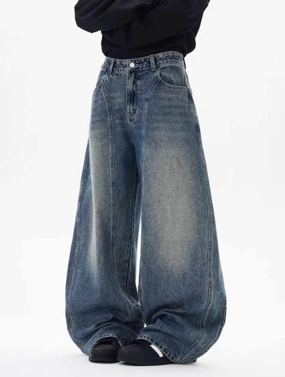 美式復古水洗做舊廓形彎刀牛仔褲