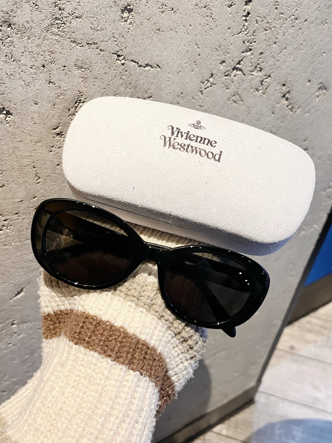 VIVIENNE WESTWOOD 西太后 圓框 墨鏡