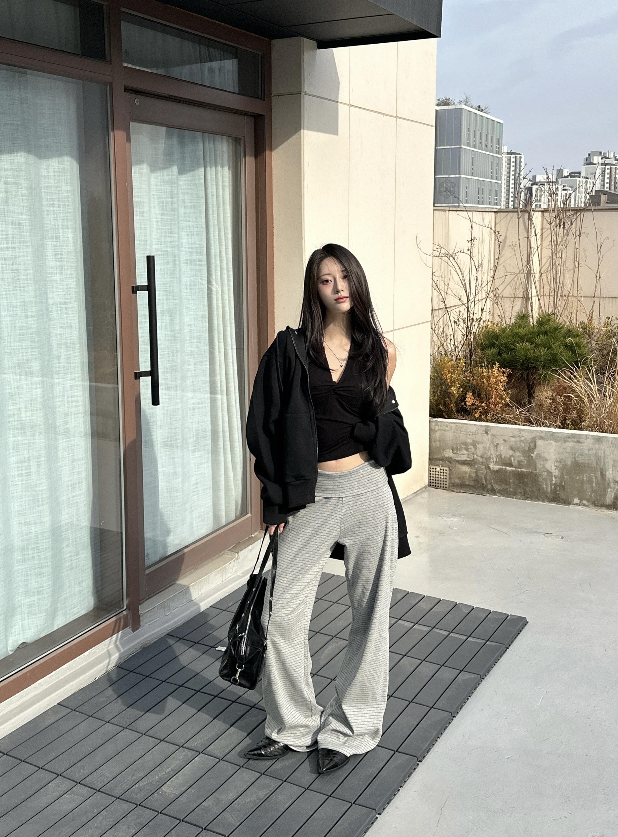 N24 Lazy room垂墜滿分條紋棉褲 (灰)