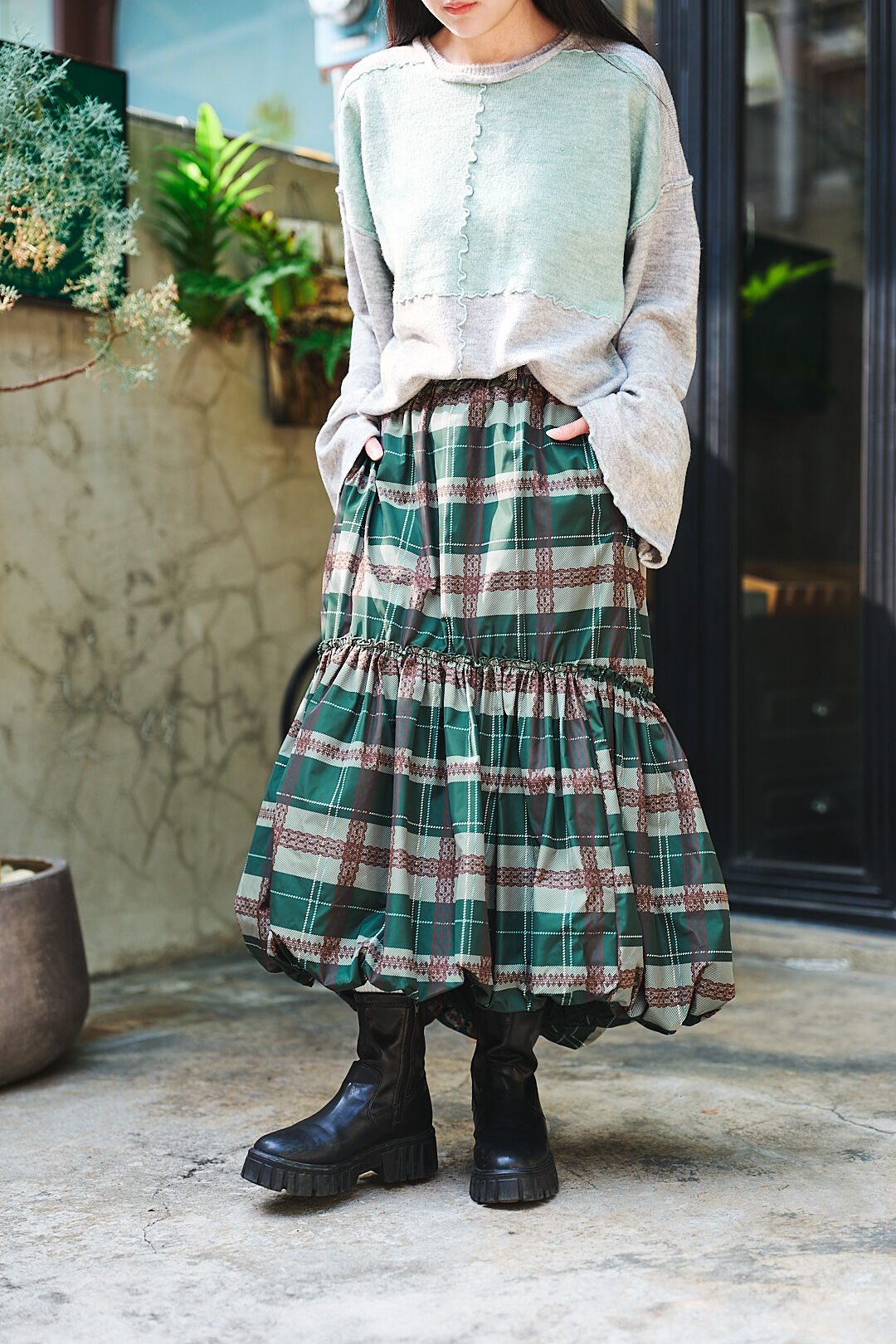 輕快小步舞！復古格紋蕾絲花苞裙(兩色-綠)