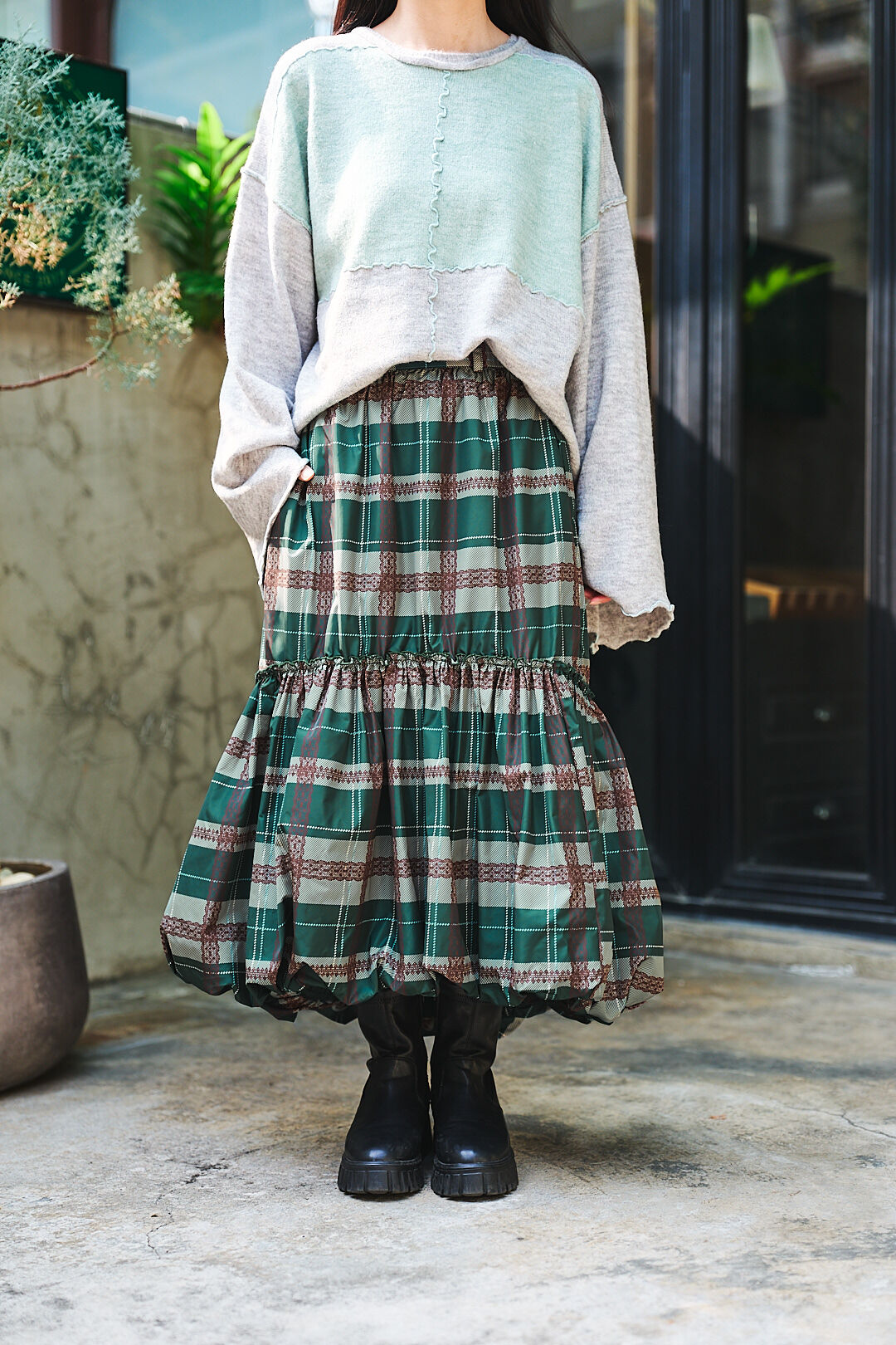 輕快小步舞！復古格紋蕾絲花苞裙(兩色-綠)