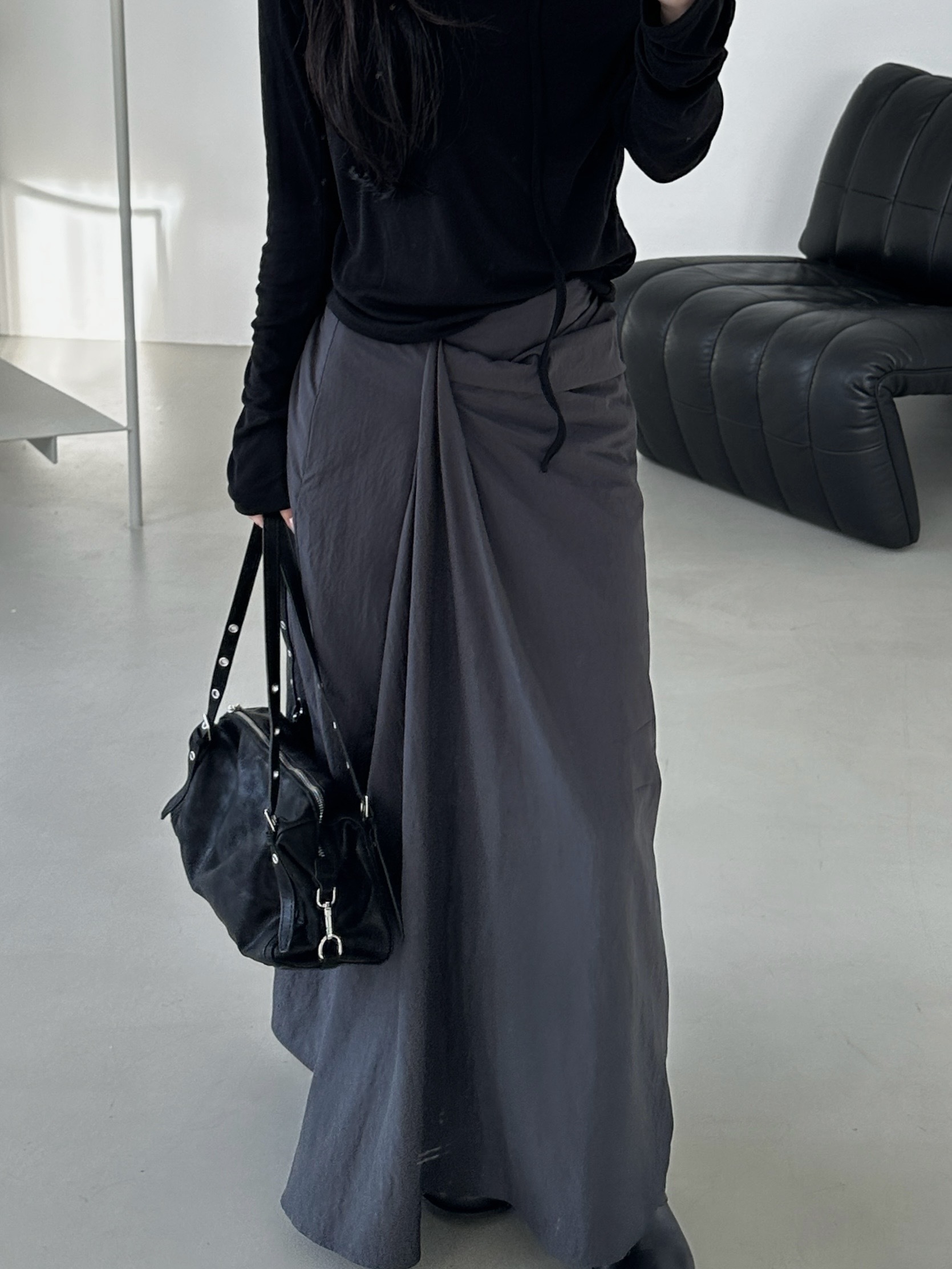 N19 設計款扭結長裙 (深灰)