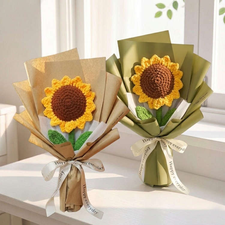 牛皮紙色綠色包裝,手作巨型編織向日葵花束,陽光白窗白桌上