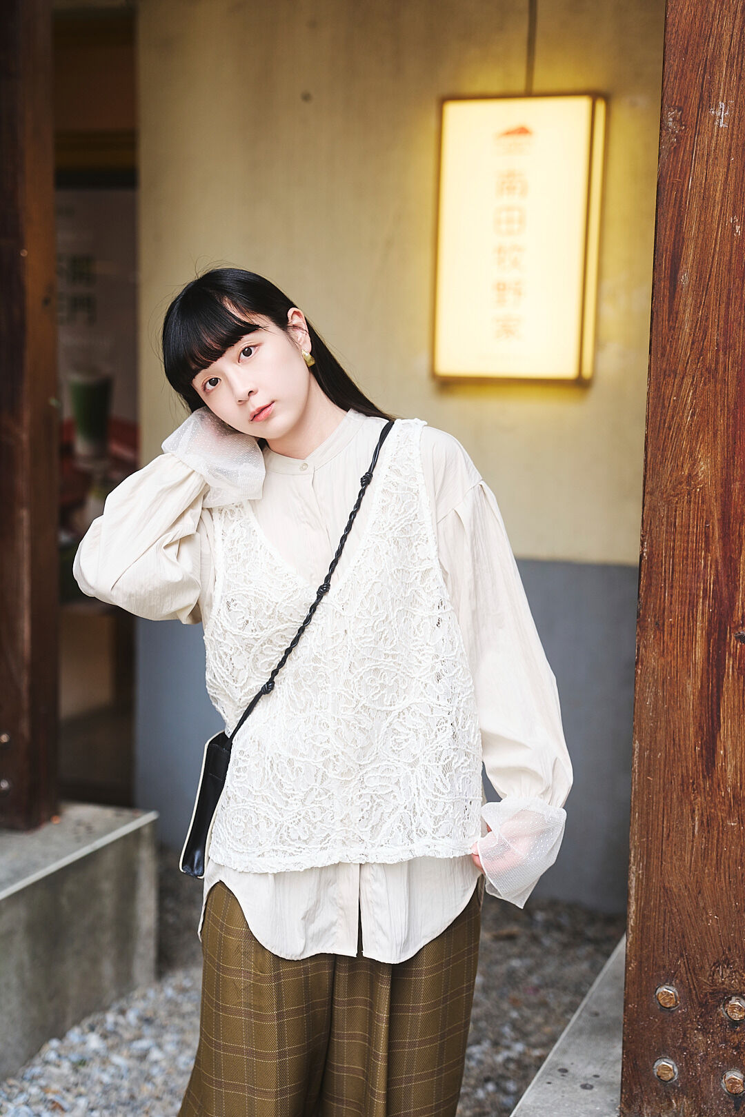 (限量)米蘭窗！2way刺繡拉塞爾蕾絲背心(兩色-象牙)