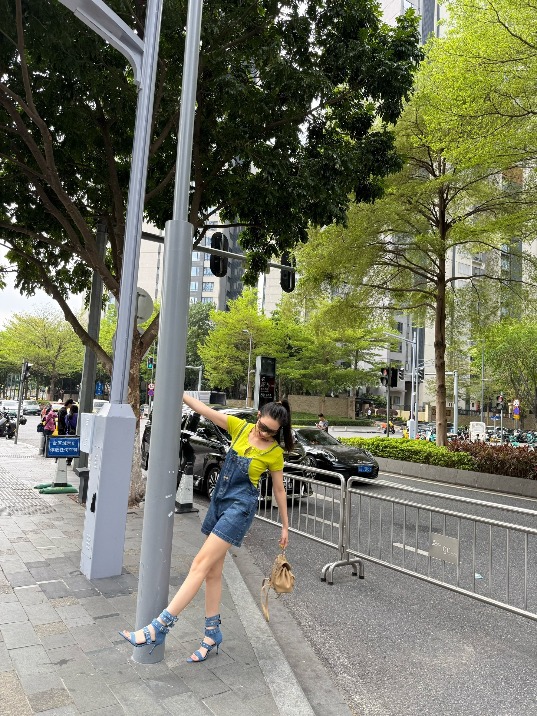 原色牛仔吊帶五分褲