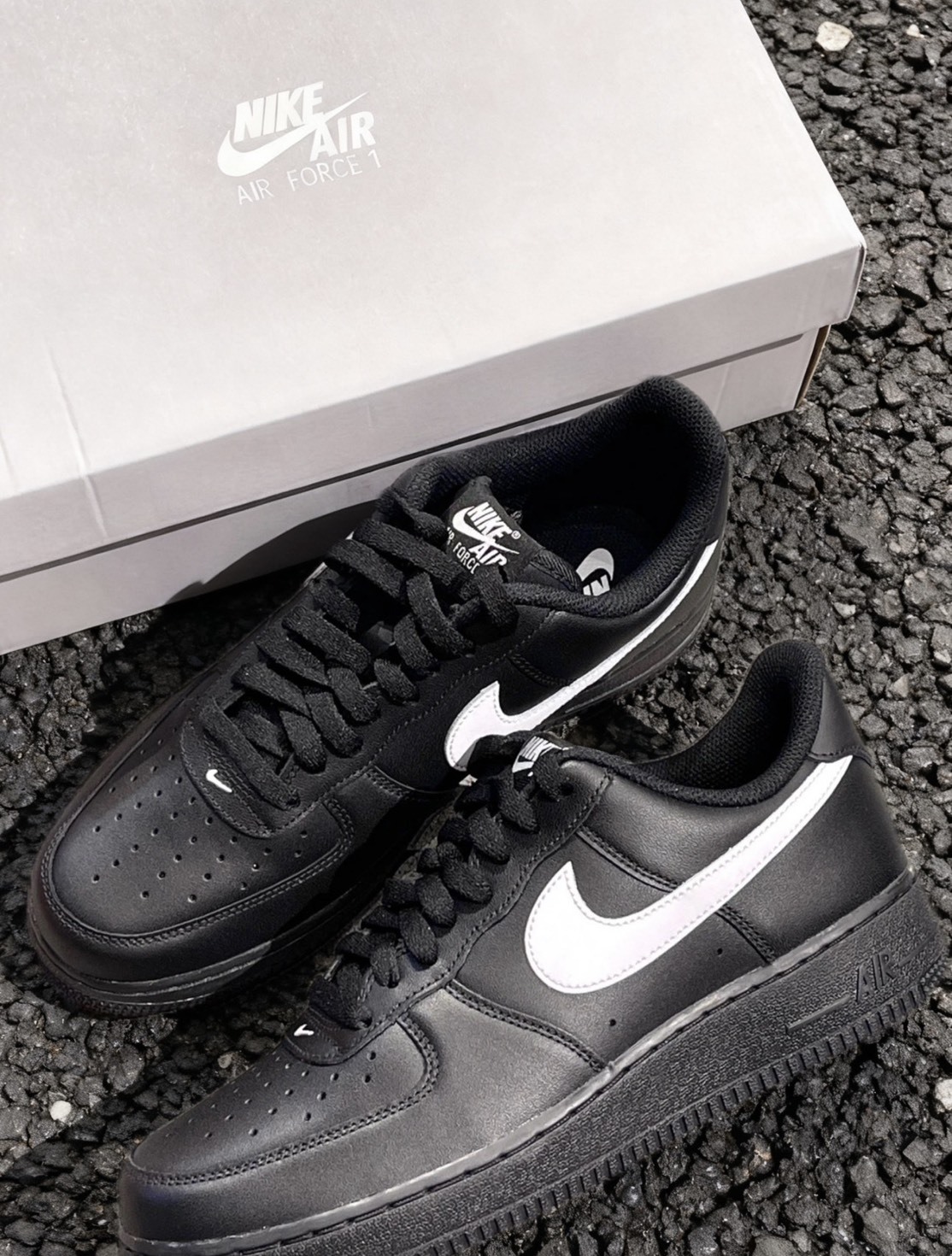 <現貨-奇蹟補貨>Nike Air Force 1 Low "Black White" AF1 黑底白勾 小Ambush FZ0627010