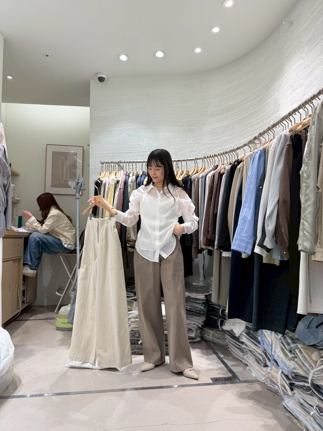 2B6023 排扣款車線闊腿褲