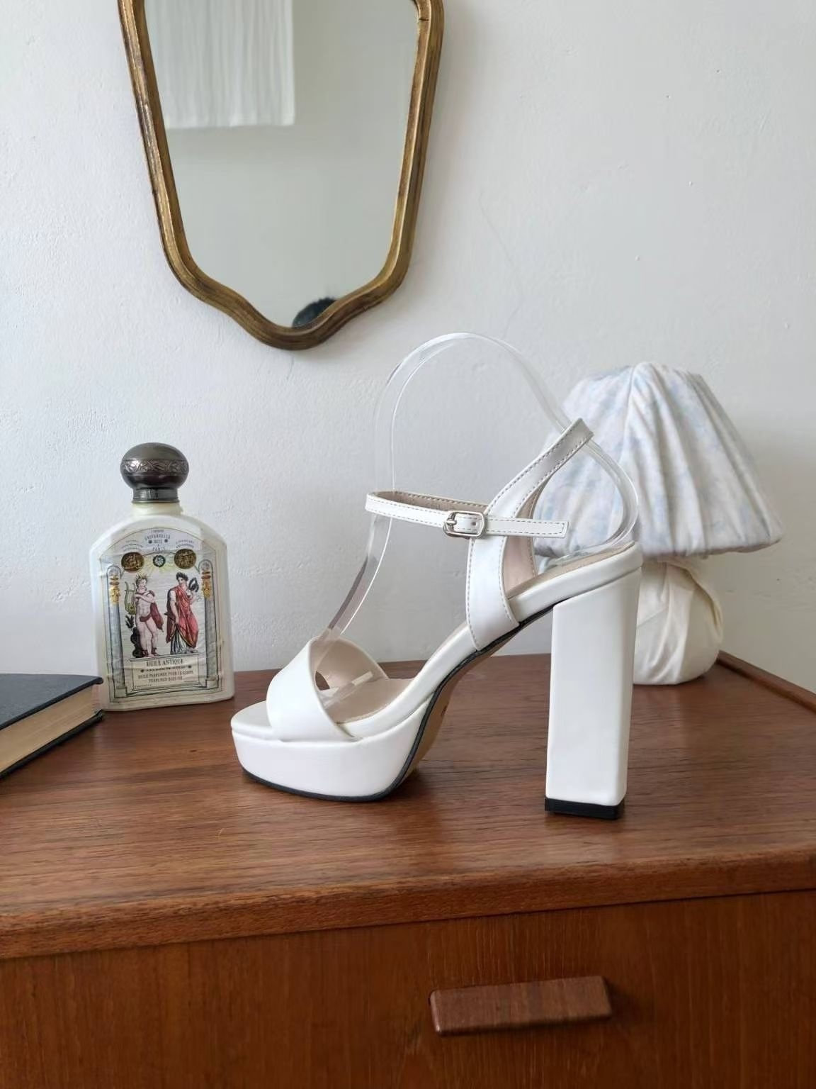 極高跟少女涼鞋