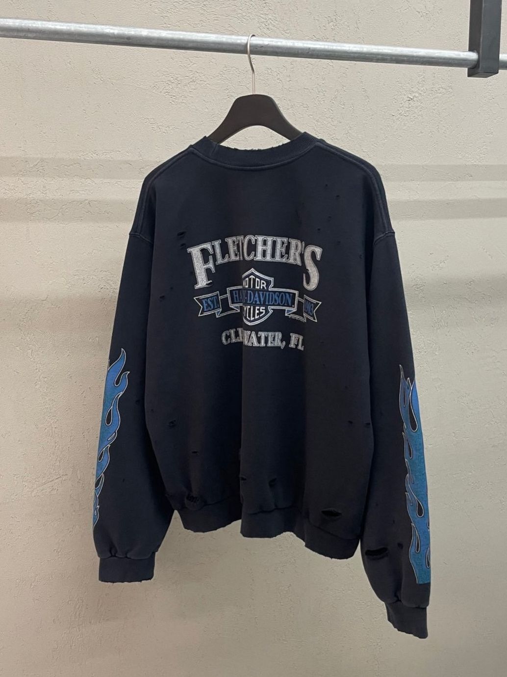 英文字圖案破洞衛衣 ARCHIVE-418T