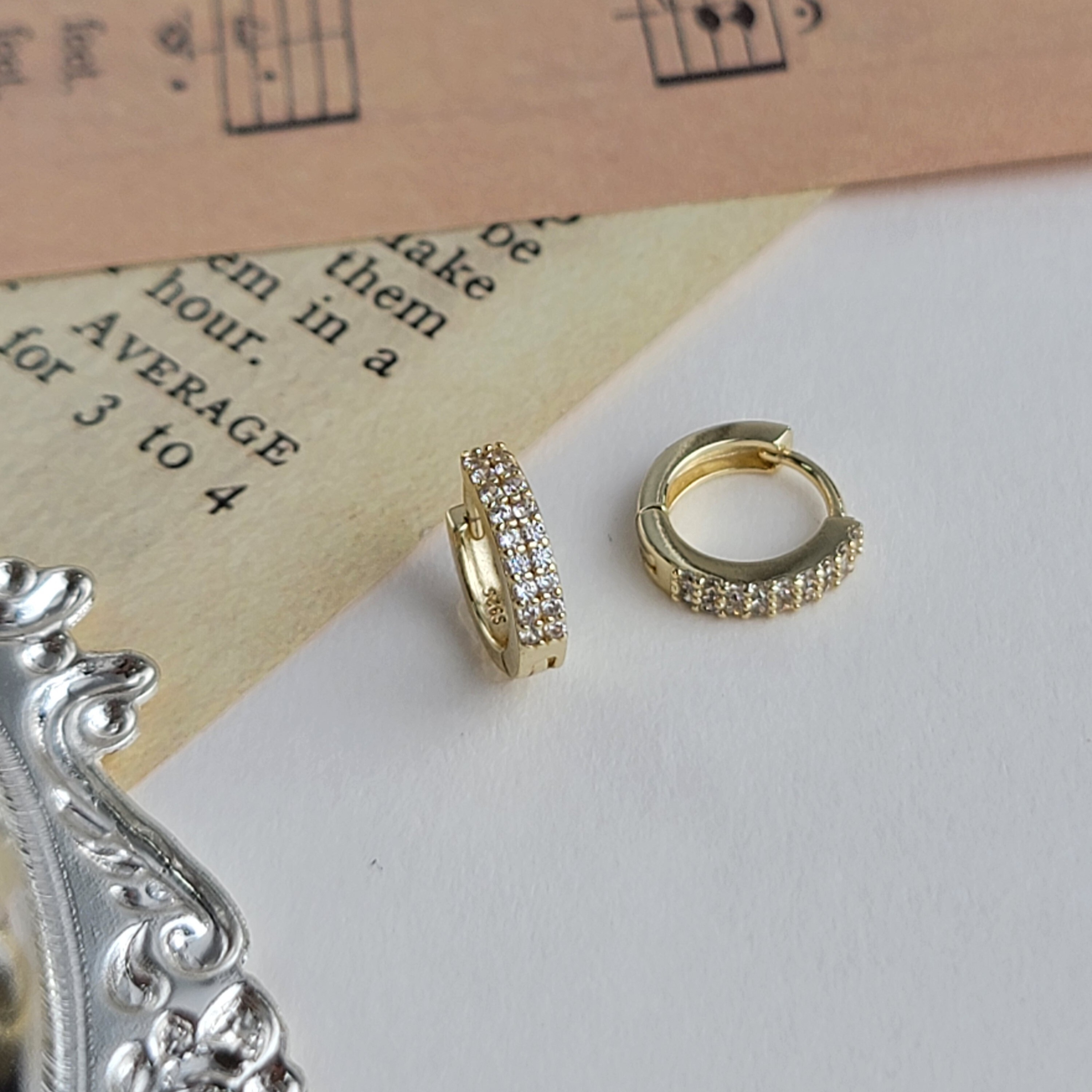 【me.luxe】SV14K鋯石圈圈耳環