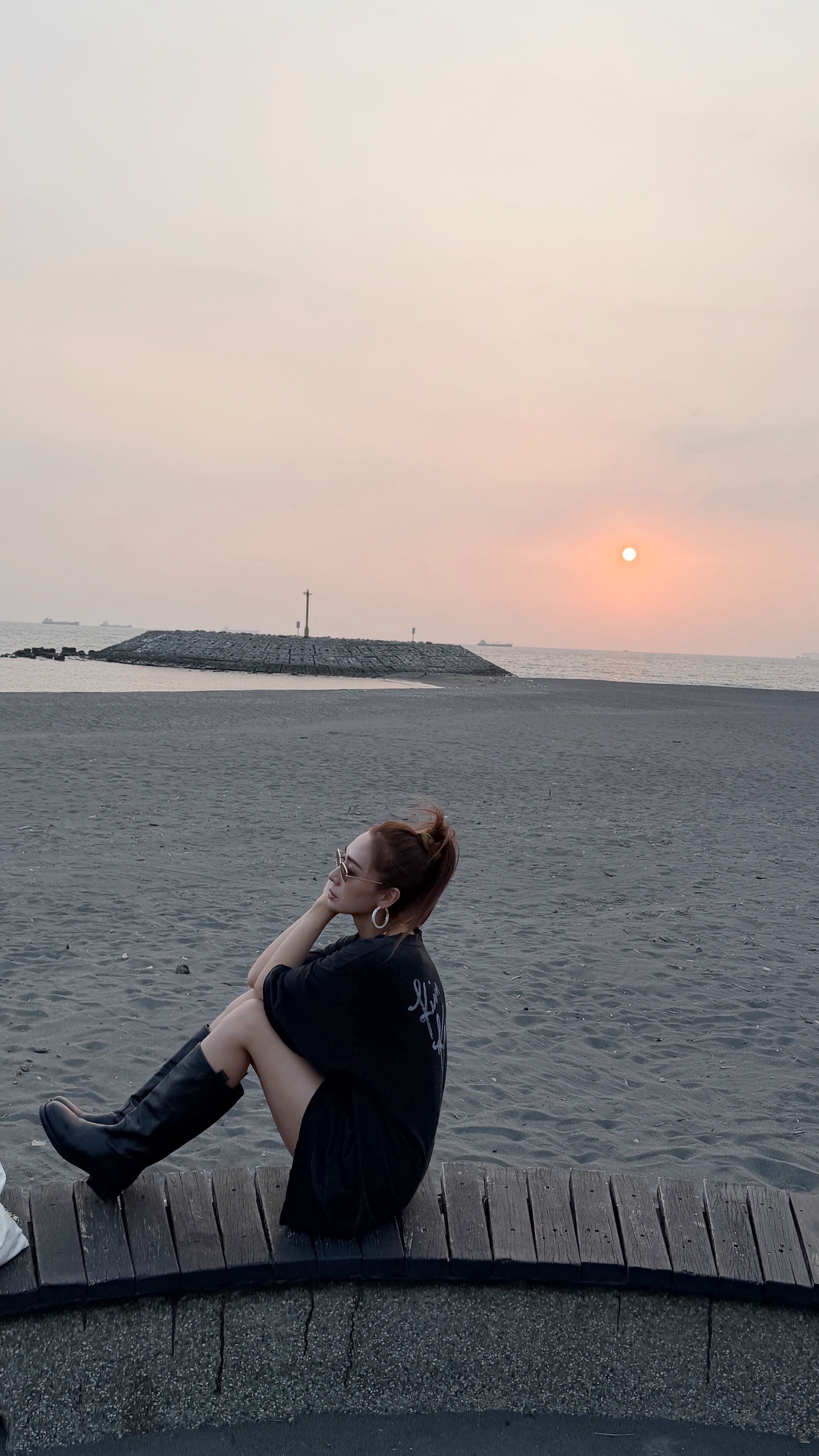 水洗碳黑軟綿連身短褲