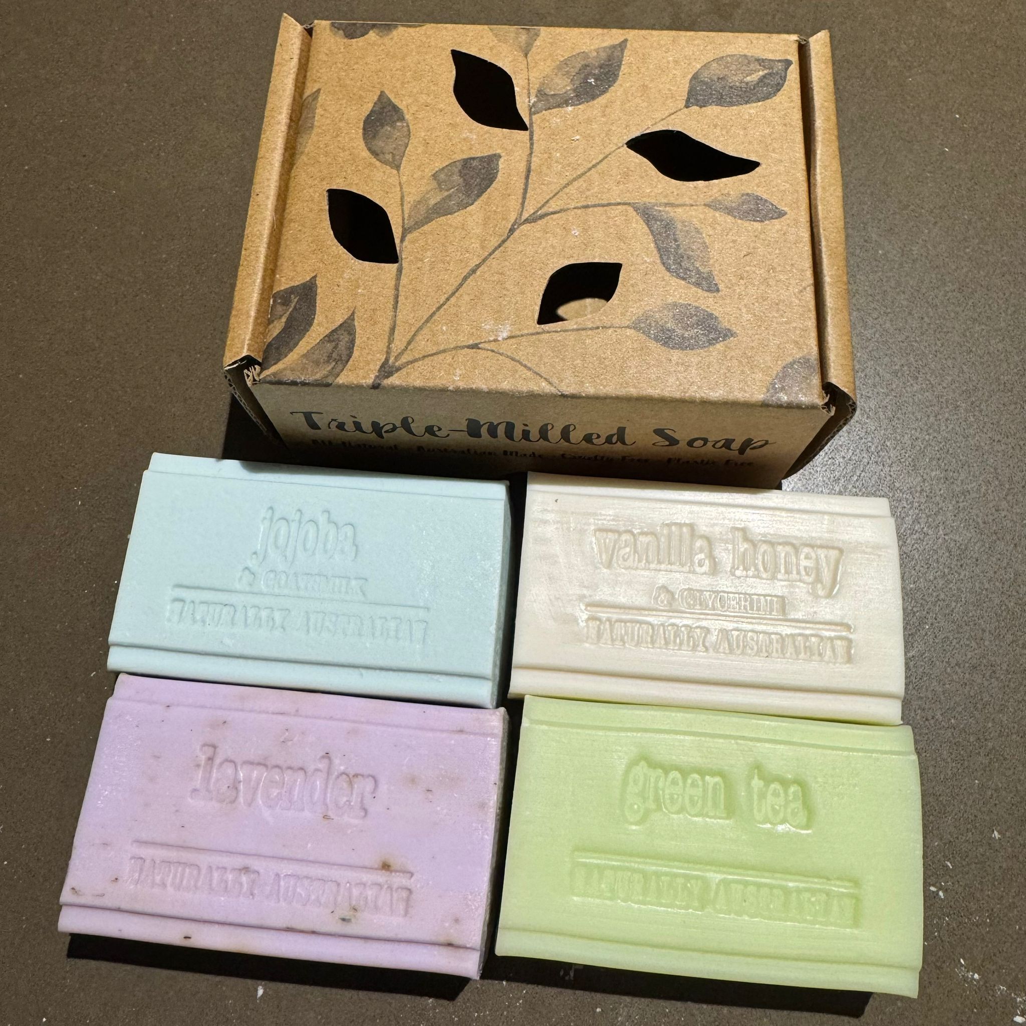 AUS-BBG0320-326 4 Pack Gift Box for Natures Gifts Essentials-4 pk boxed Lavander, Vanilla Honey, Green Tea, Jojoba Goatsmilk【買一送一】 (A26)