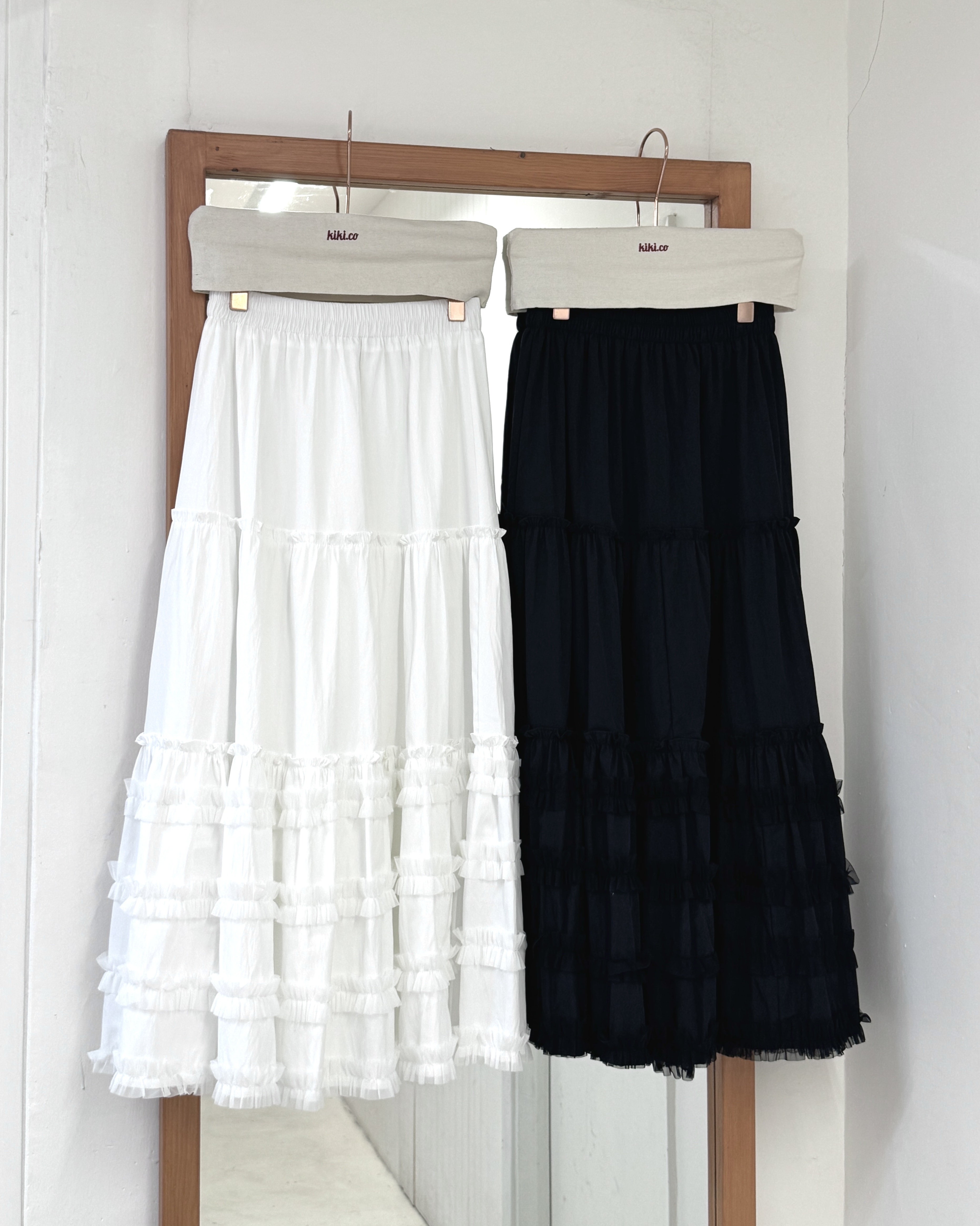 橡筋傘型裙擺褶半裙