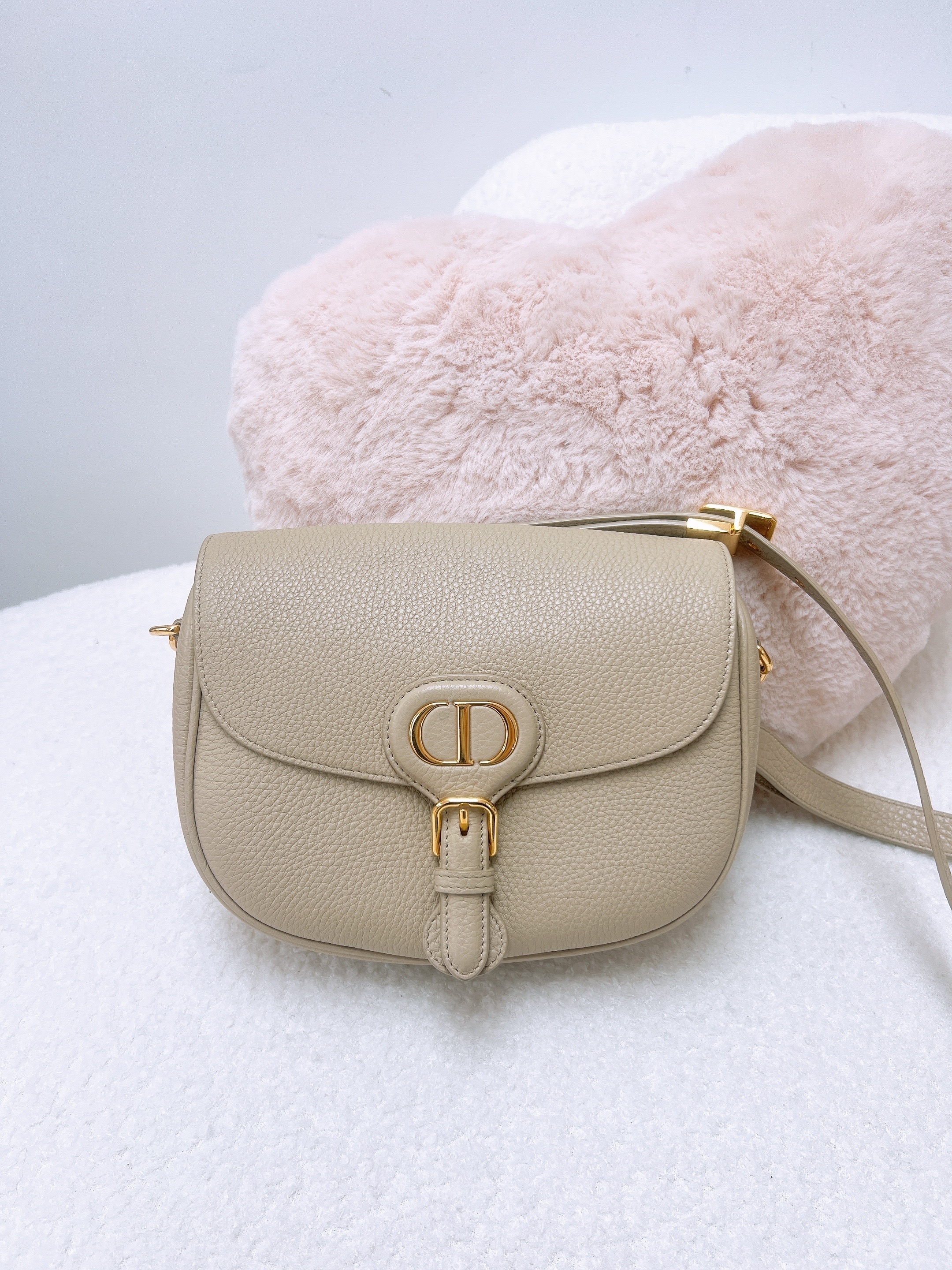 Dior bobby medium beige