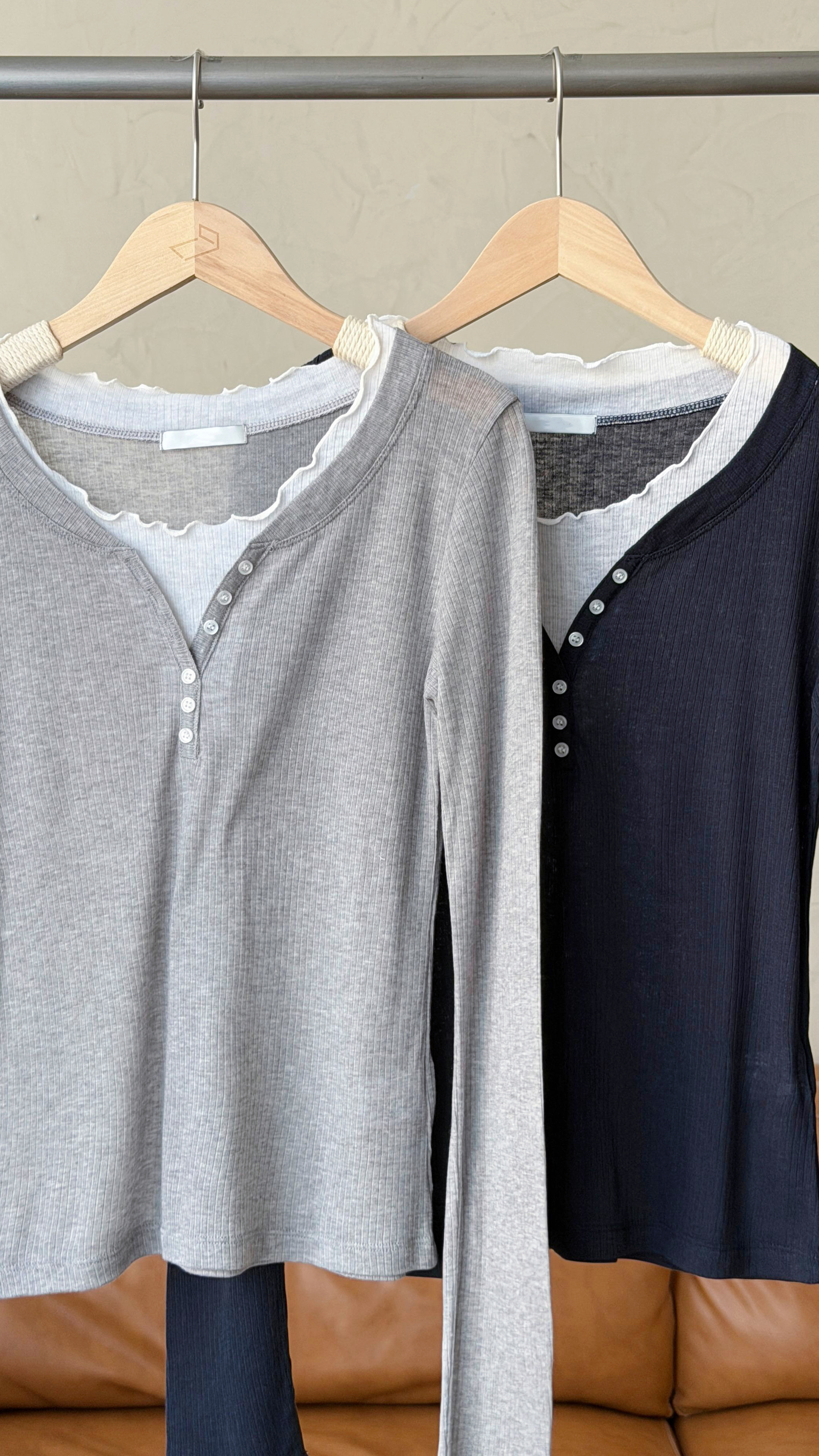 KR503 顯瘦花邊領假兩件TOP-2色