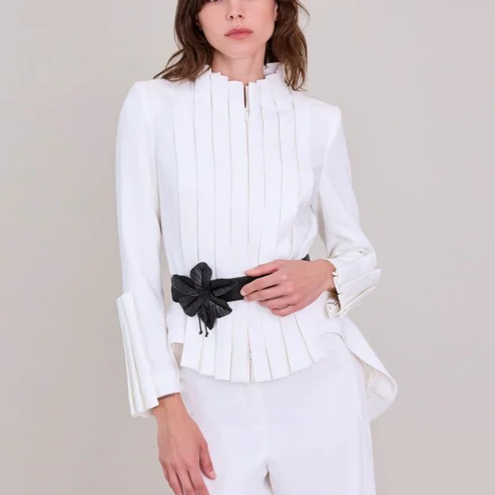 1AF0323-086 [ANNE FONTAINE] Secret Jacket White #H18F22001 (EU)