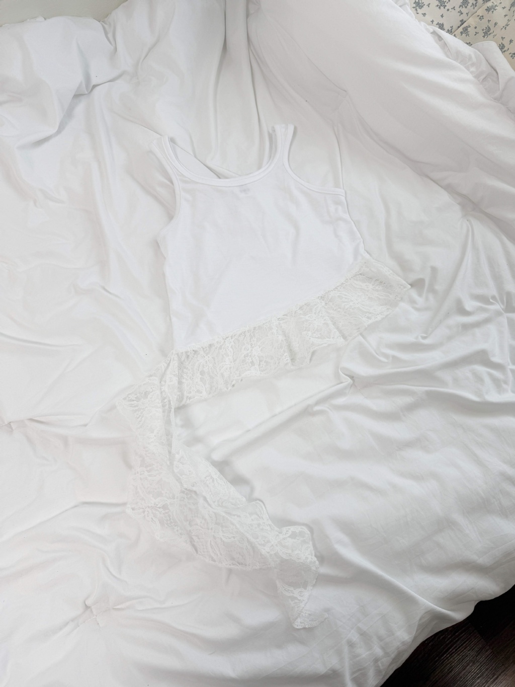 正韓夏SM2 條紋米白小背心