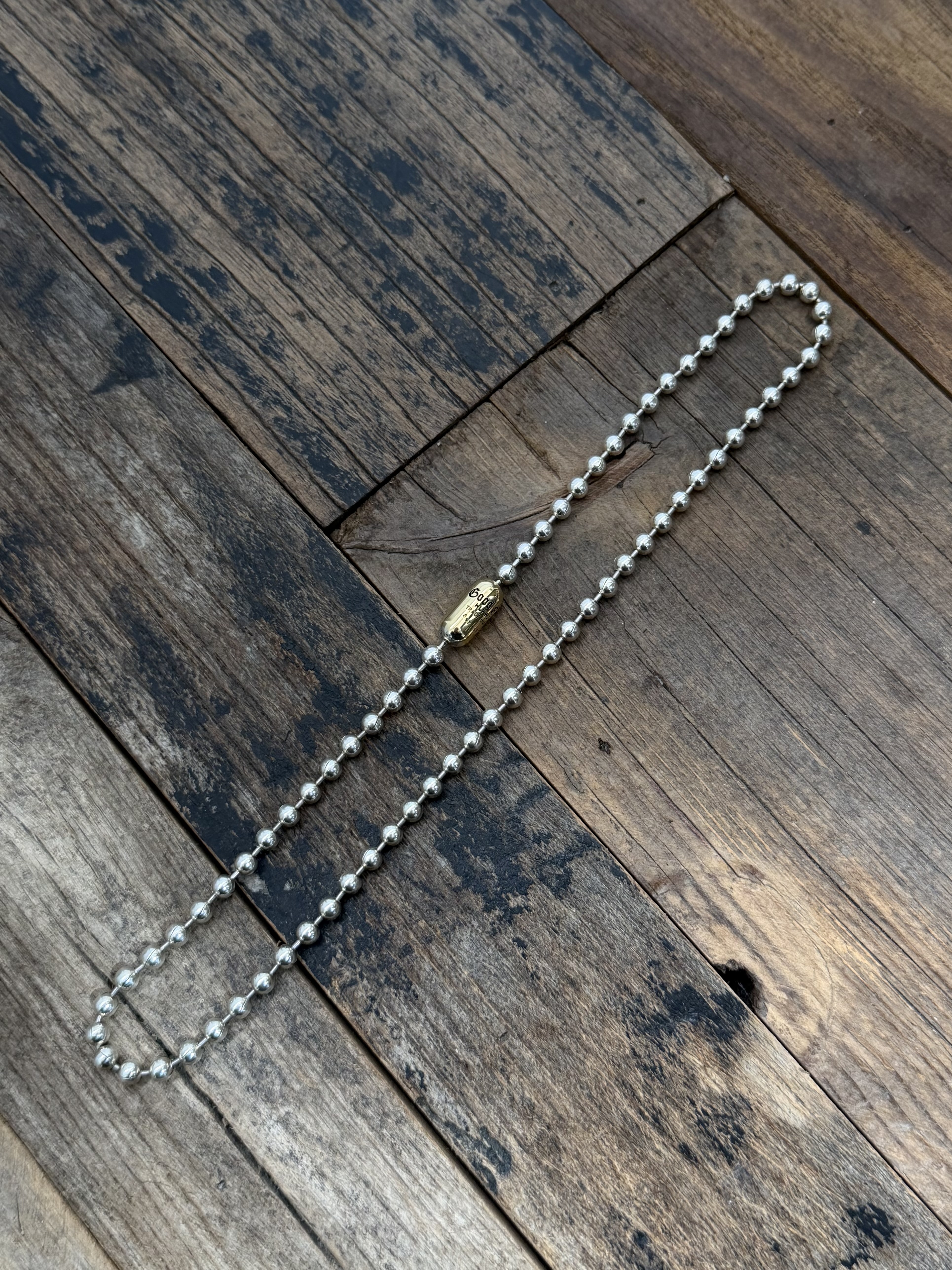 Pop lock necklace 18k logo 18’