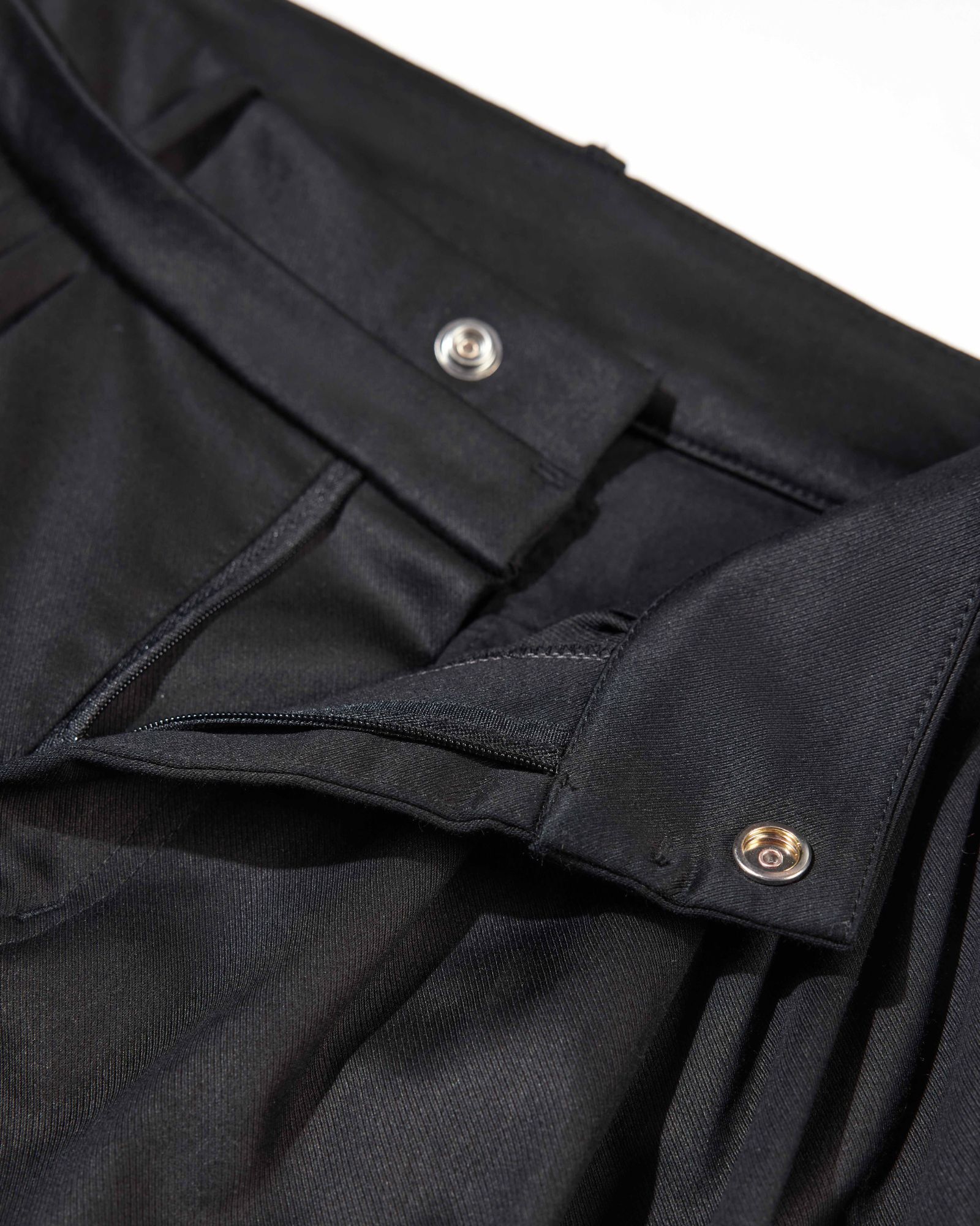 NOUVEAU PROJECT 彎刀型長褲 (深藍)