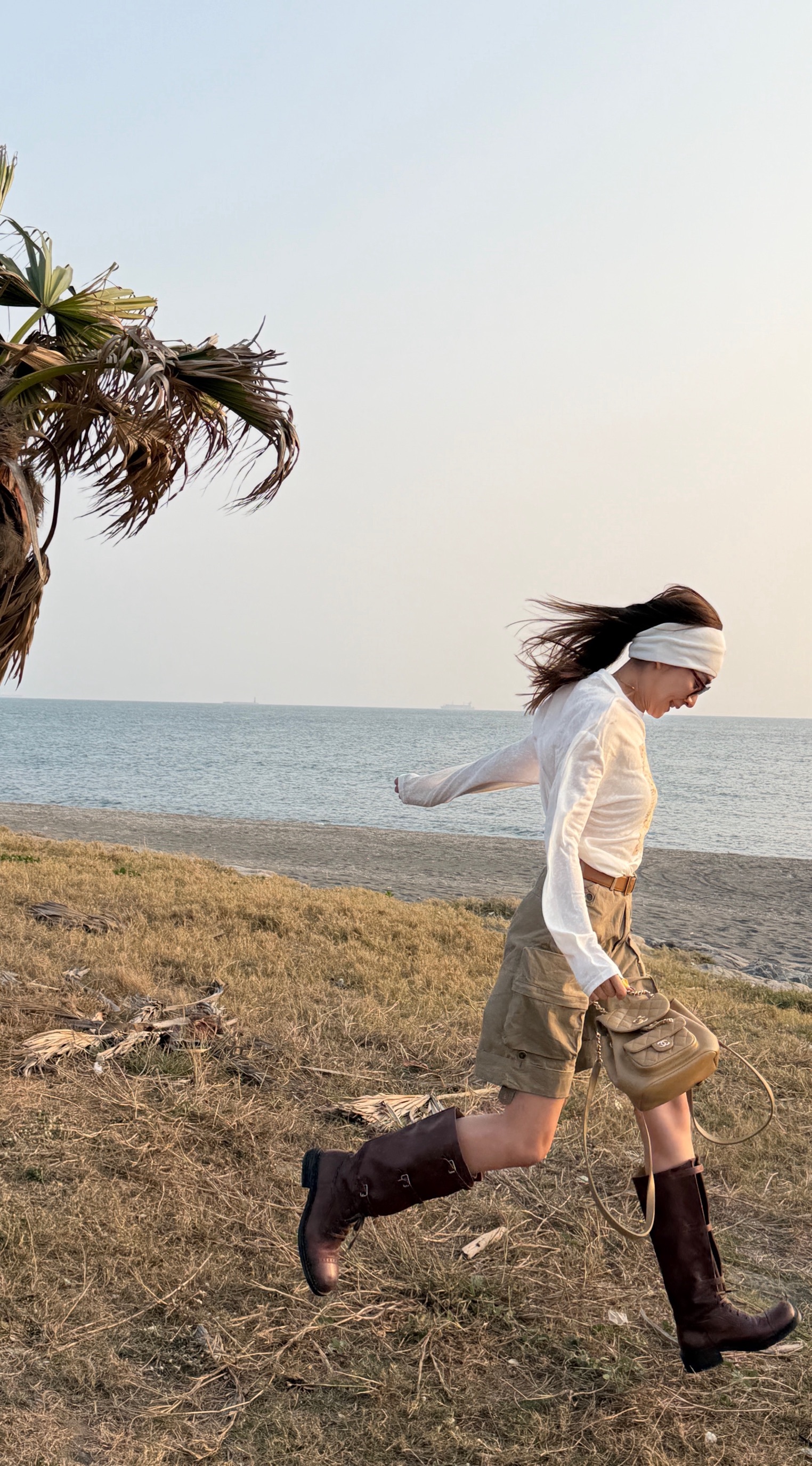 卡其色工裝五分褲