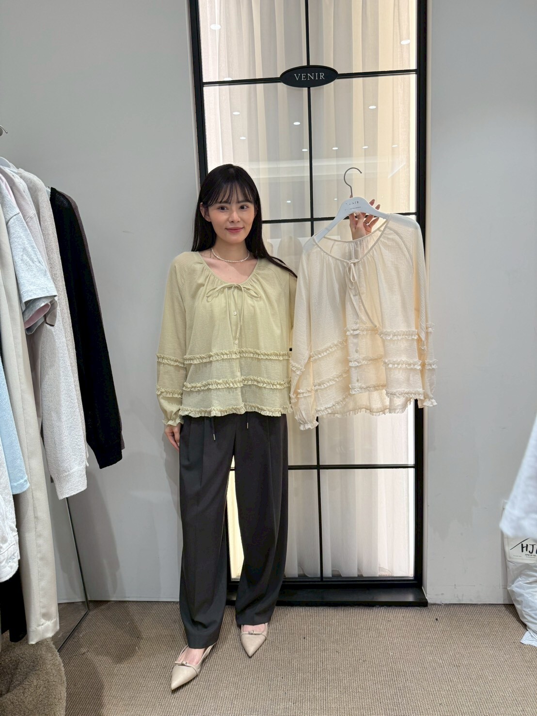 VR6076 泡泡綿木耳花邊上衣