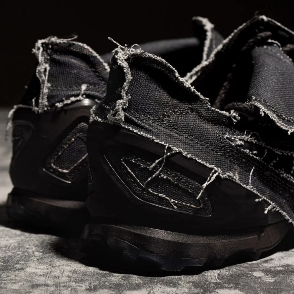 【代購】PUMA × JiyongKim V-S1