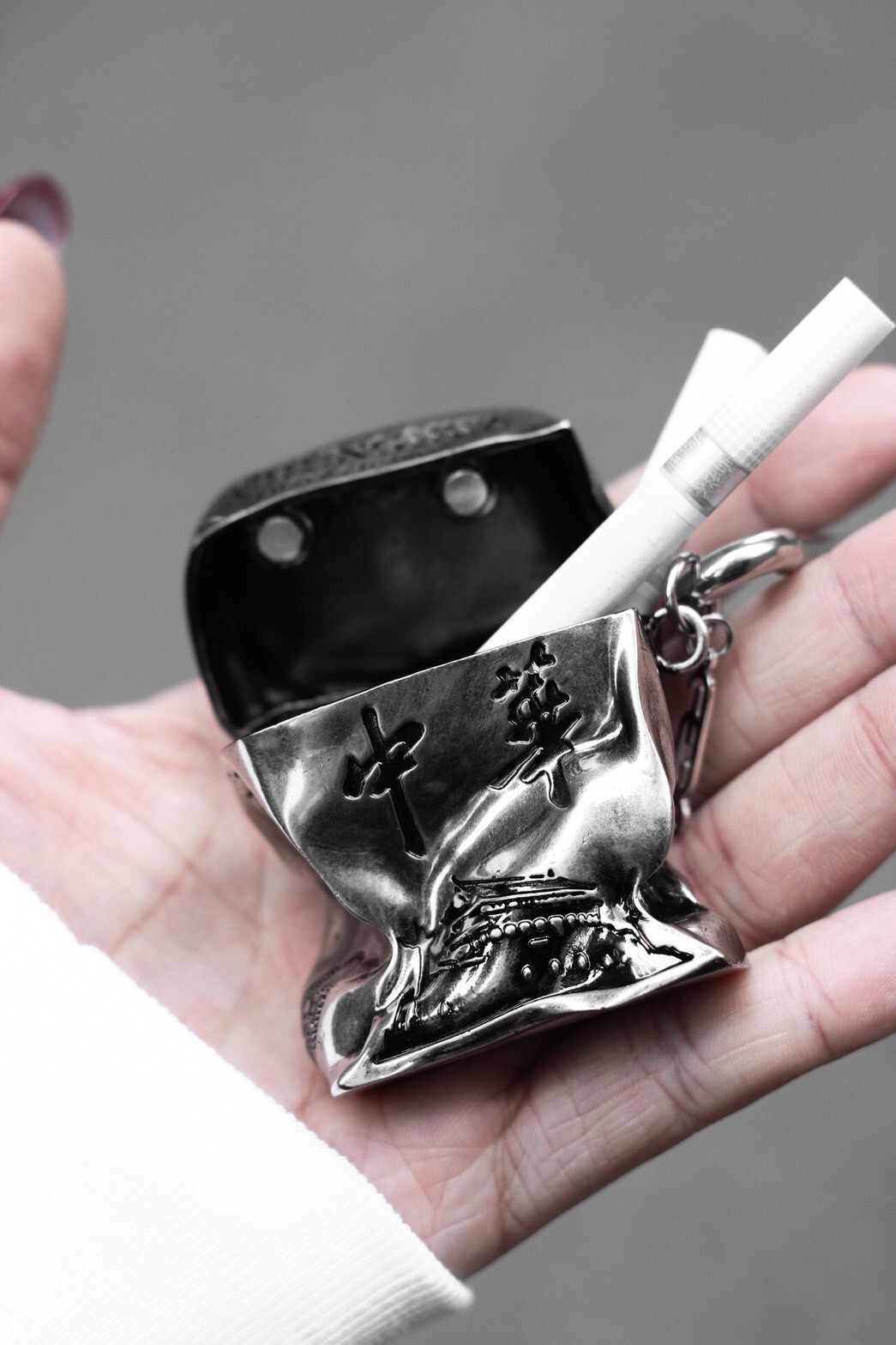 ☆ETW☆【EASY TO WEAR】Fe3c CIGARETTE CASE KEYCHAIN 菸盒鑰匙扣 熄菸盒