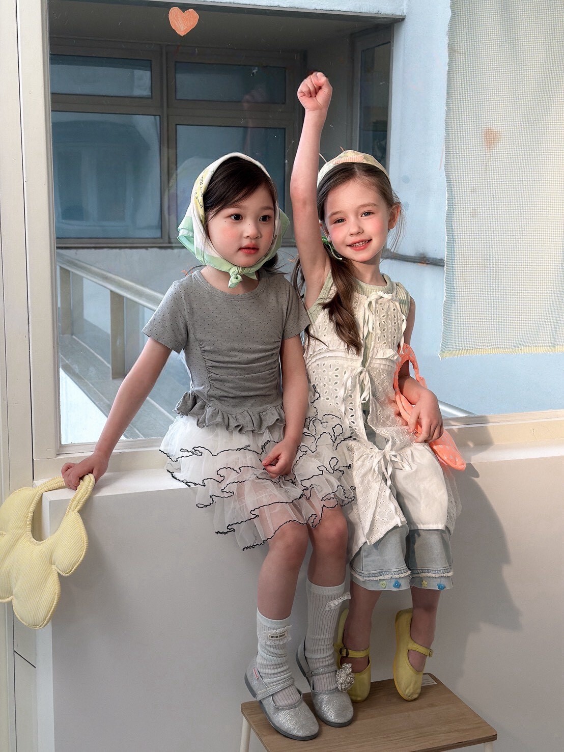 希臘女神也愛的蕾絲罩衫