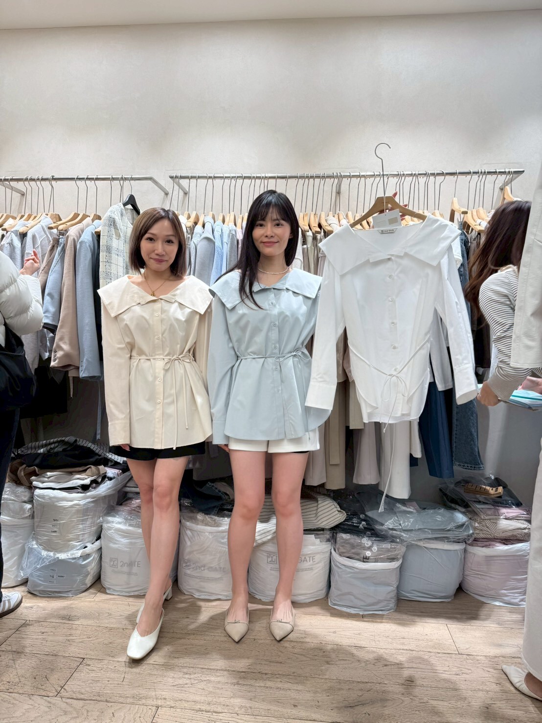 SG6008 大反領綁腰恤衫